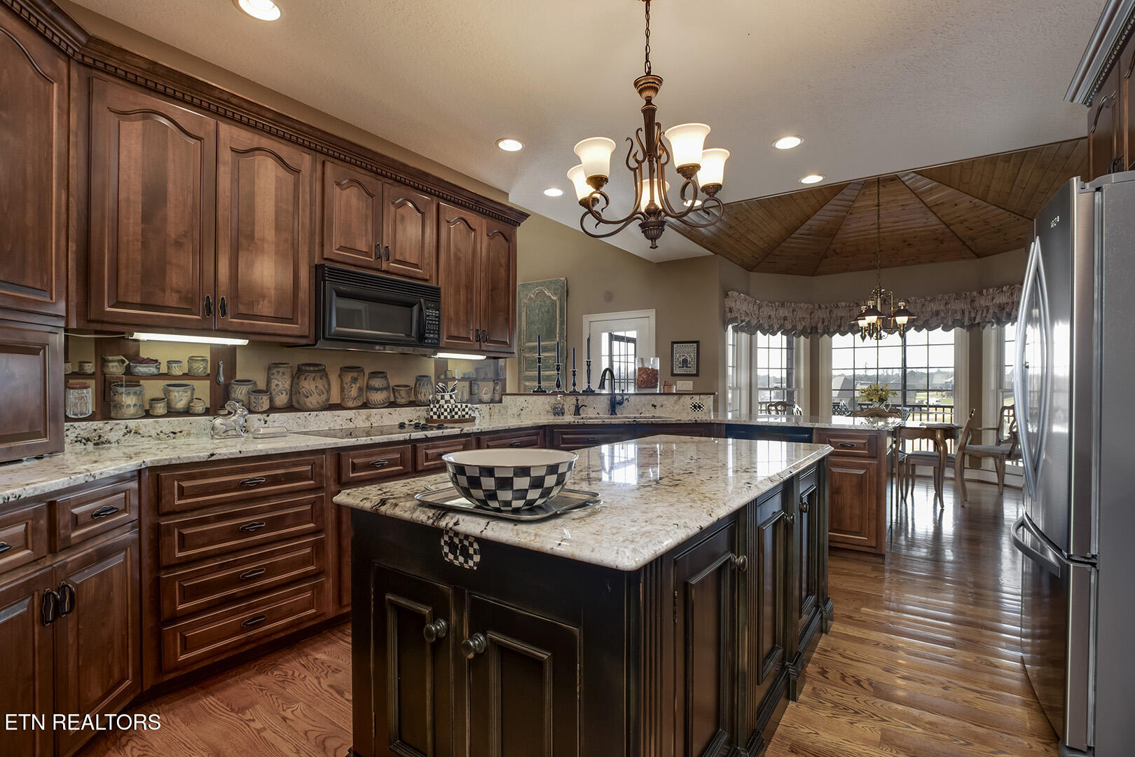 180 Gold Finch Lane Vonore TN 37885