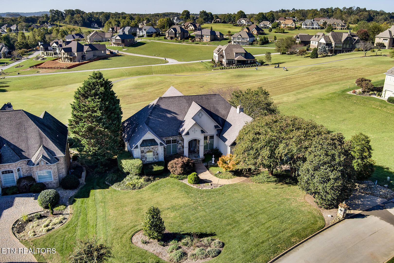180 Gold Finch Lane Vonore TN 37885