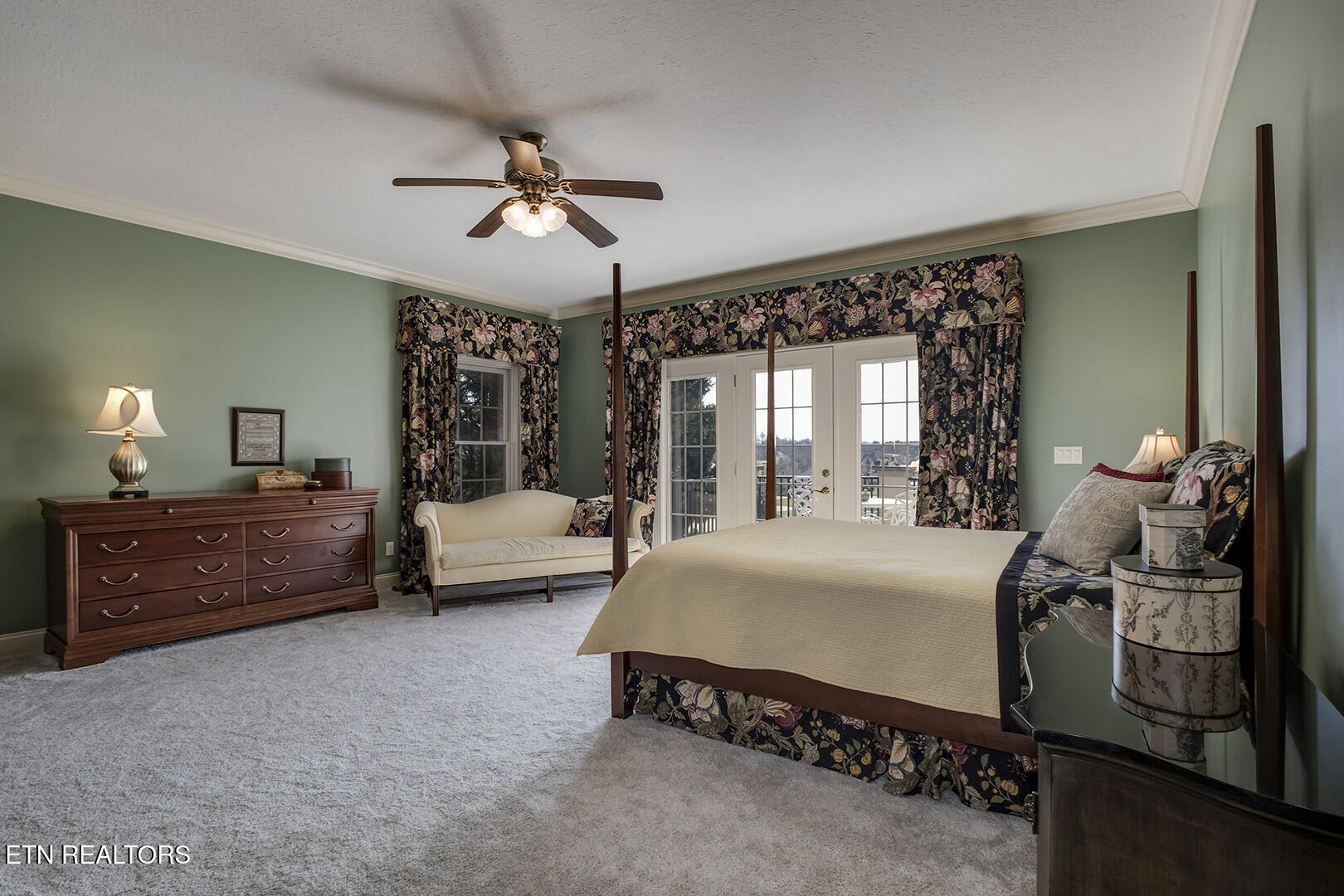 180 Gold Finch Lane Vonore TN 37885