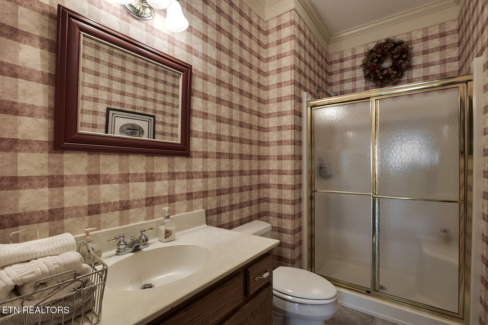 180 Gold Finch Lane Vonore TN 37885