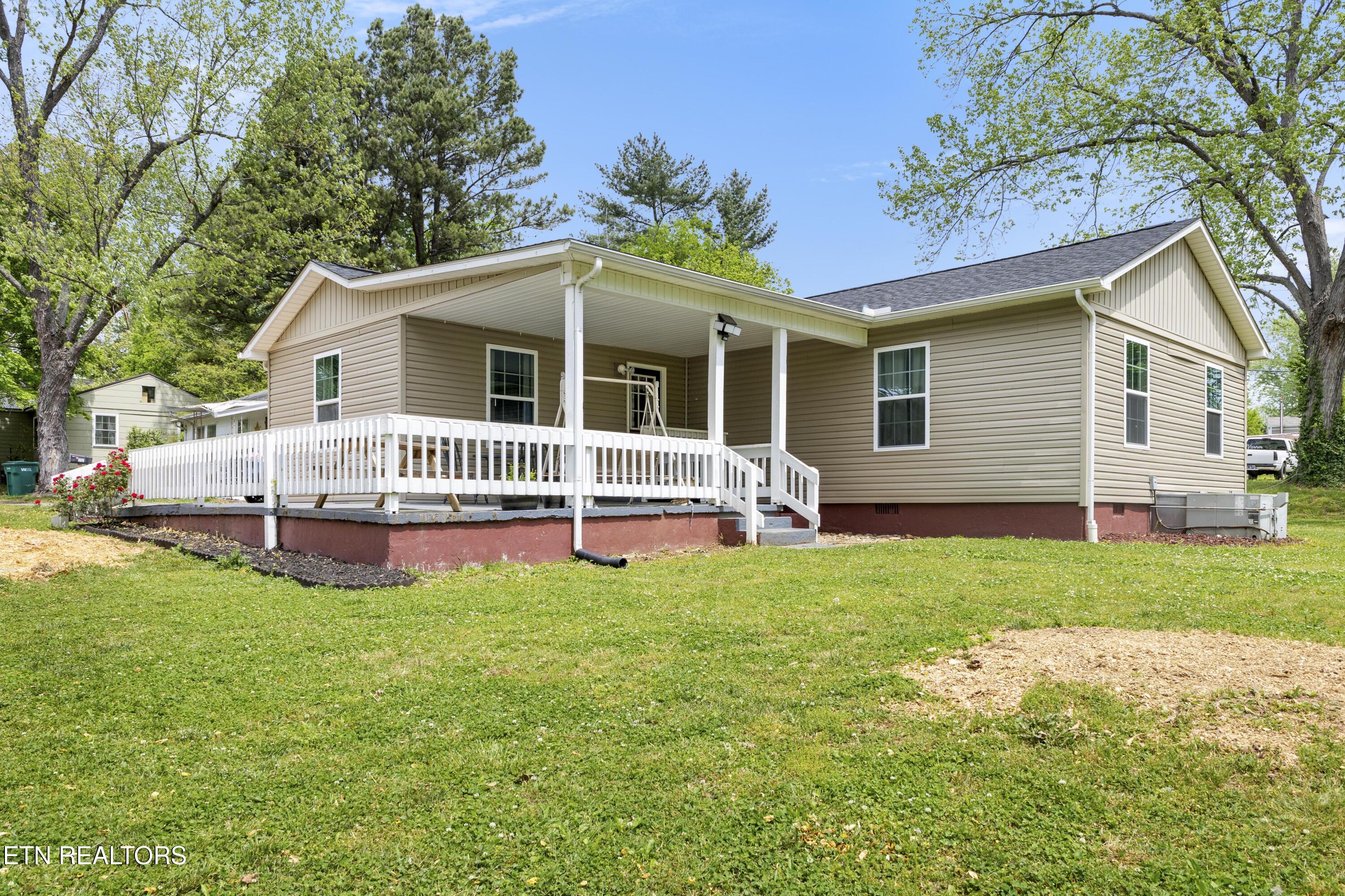 214 Byerley Avenue Maryville TN 37804