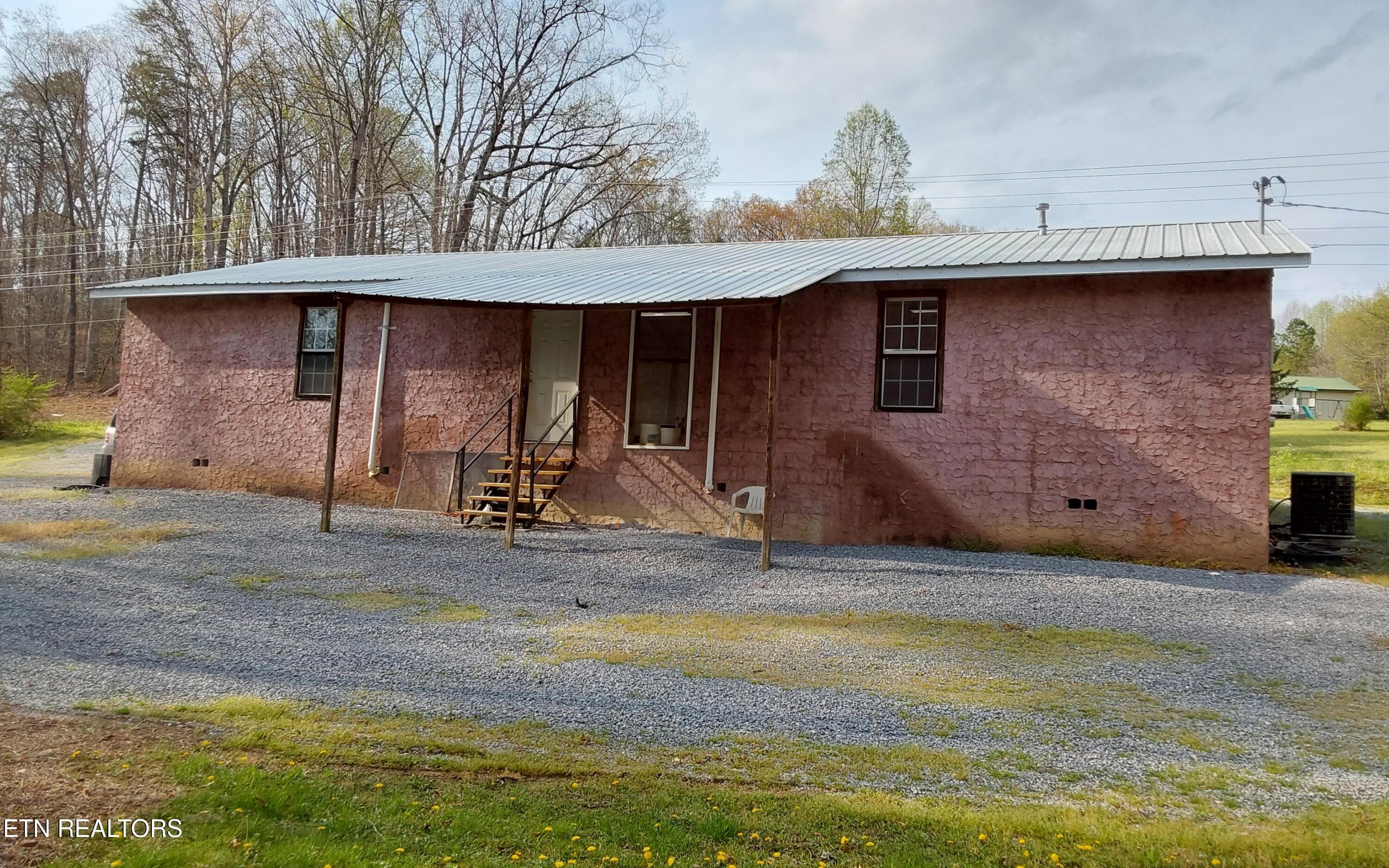 1031 County Road 110 Athens TN 37303