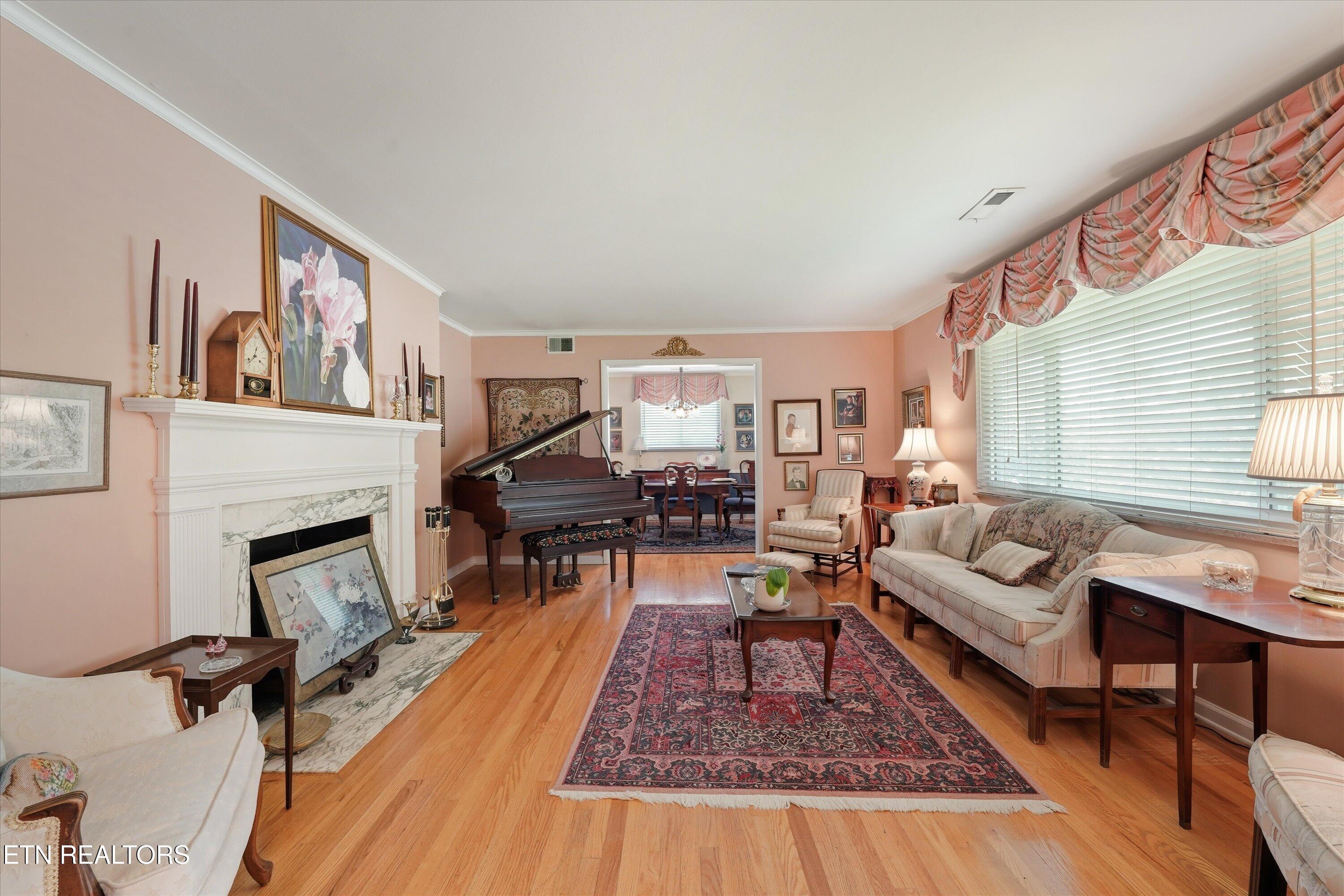 608 Churchill Road Knoxville TN 37909