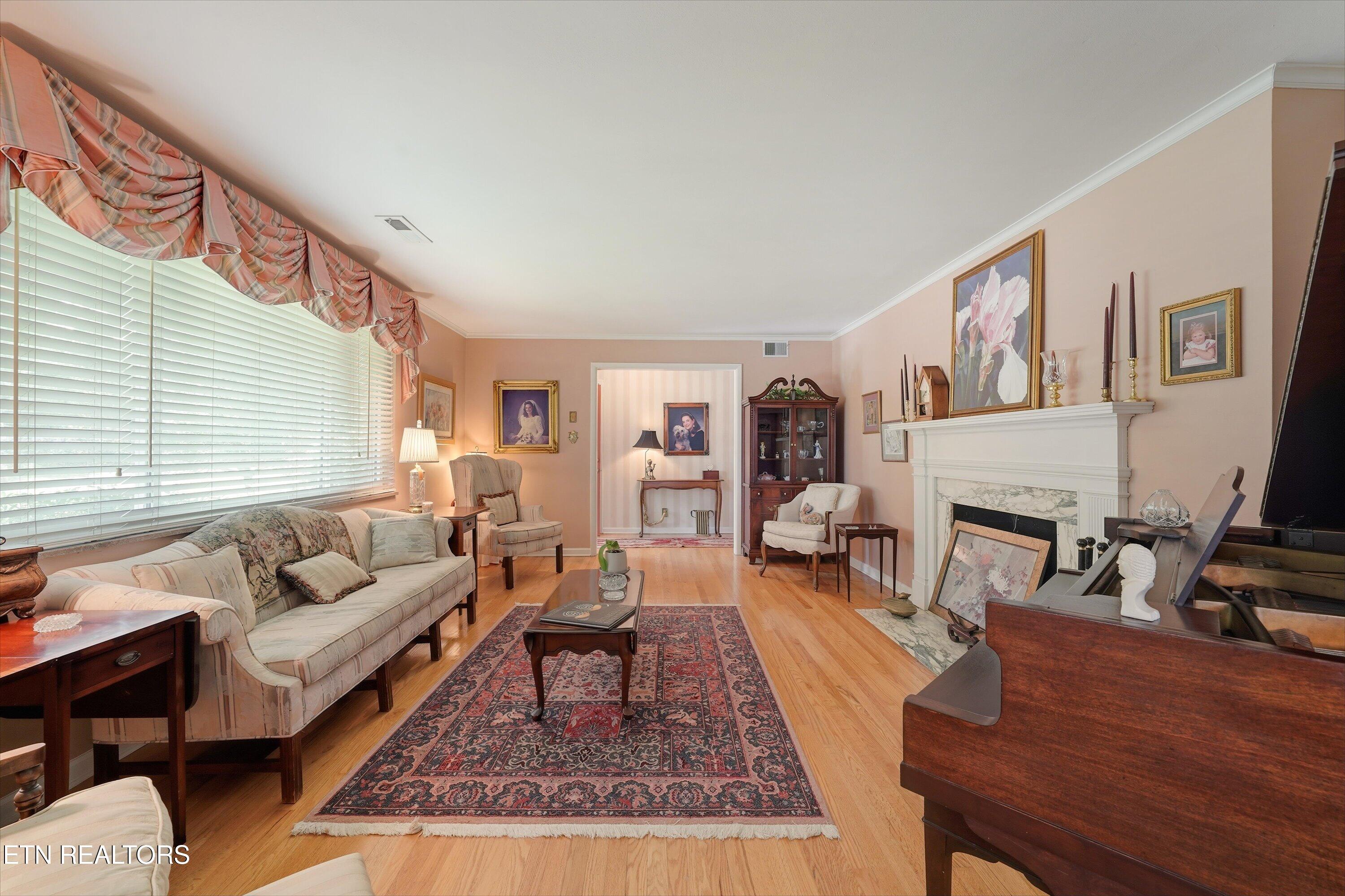 608 Churchill Road Knoxville TN 37909