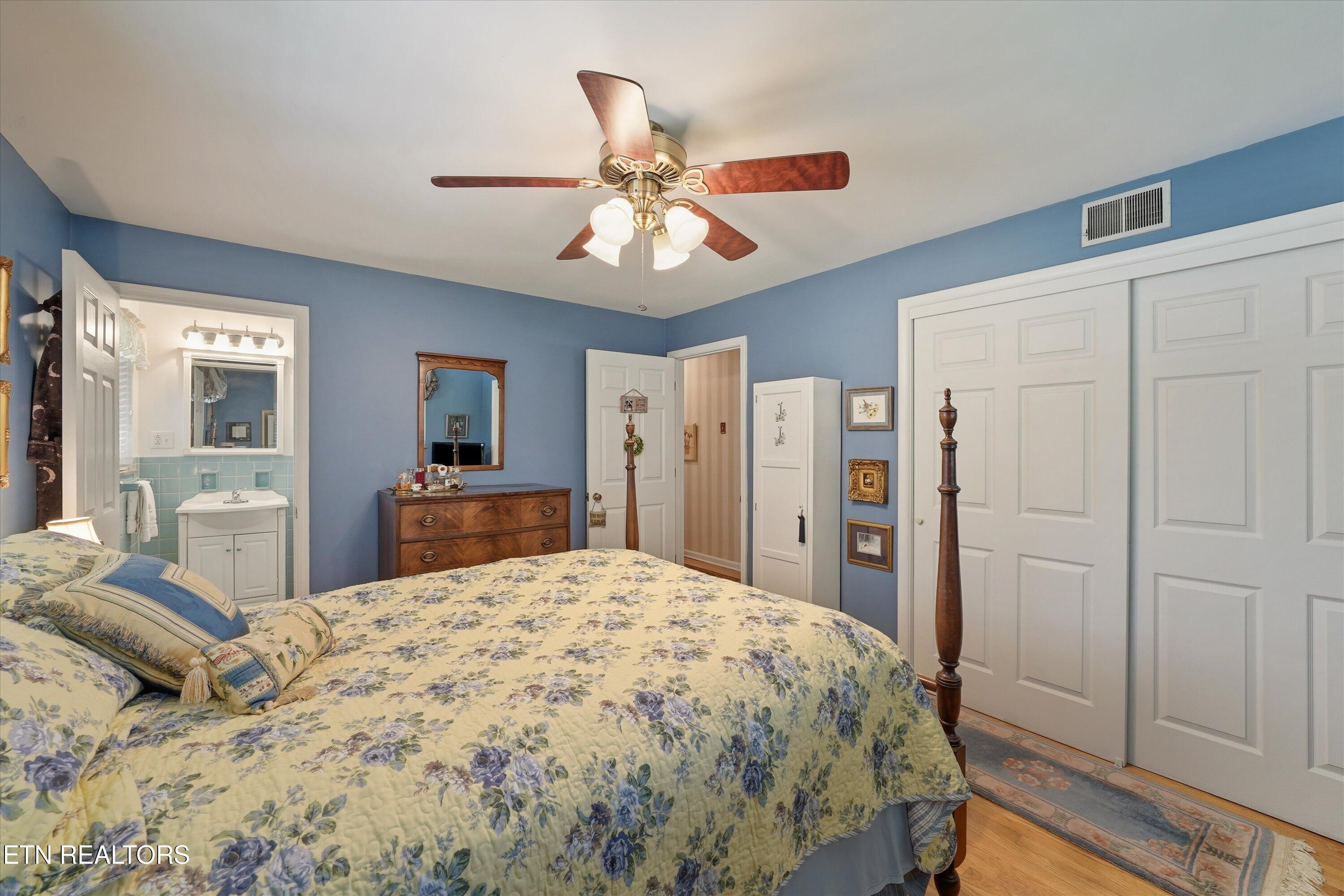 608 Churchill Road Knoxville TN 37909