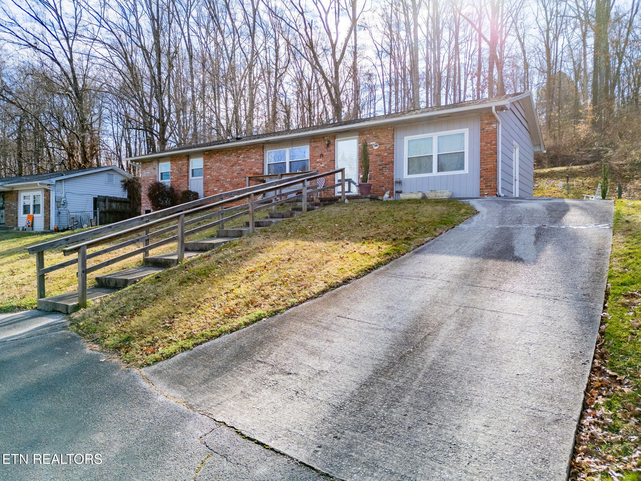 5120 Spring Valley Drive Knoxville TN 37917