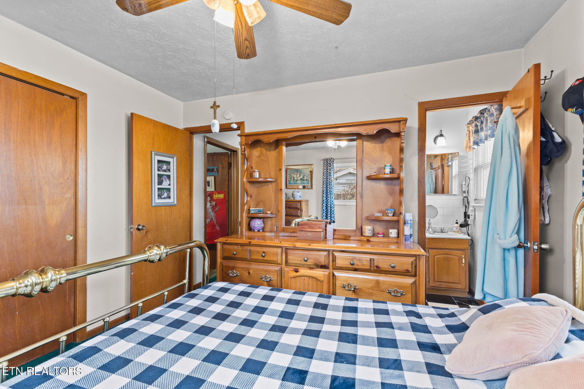 5120 Spring Valley Drive Knoxville TN 37917