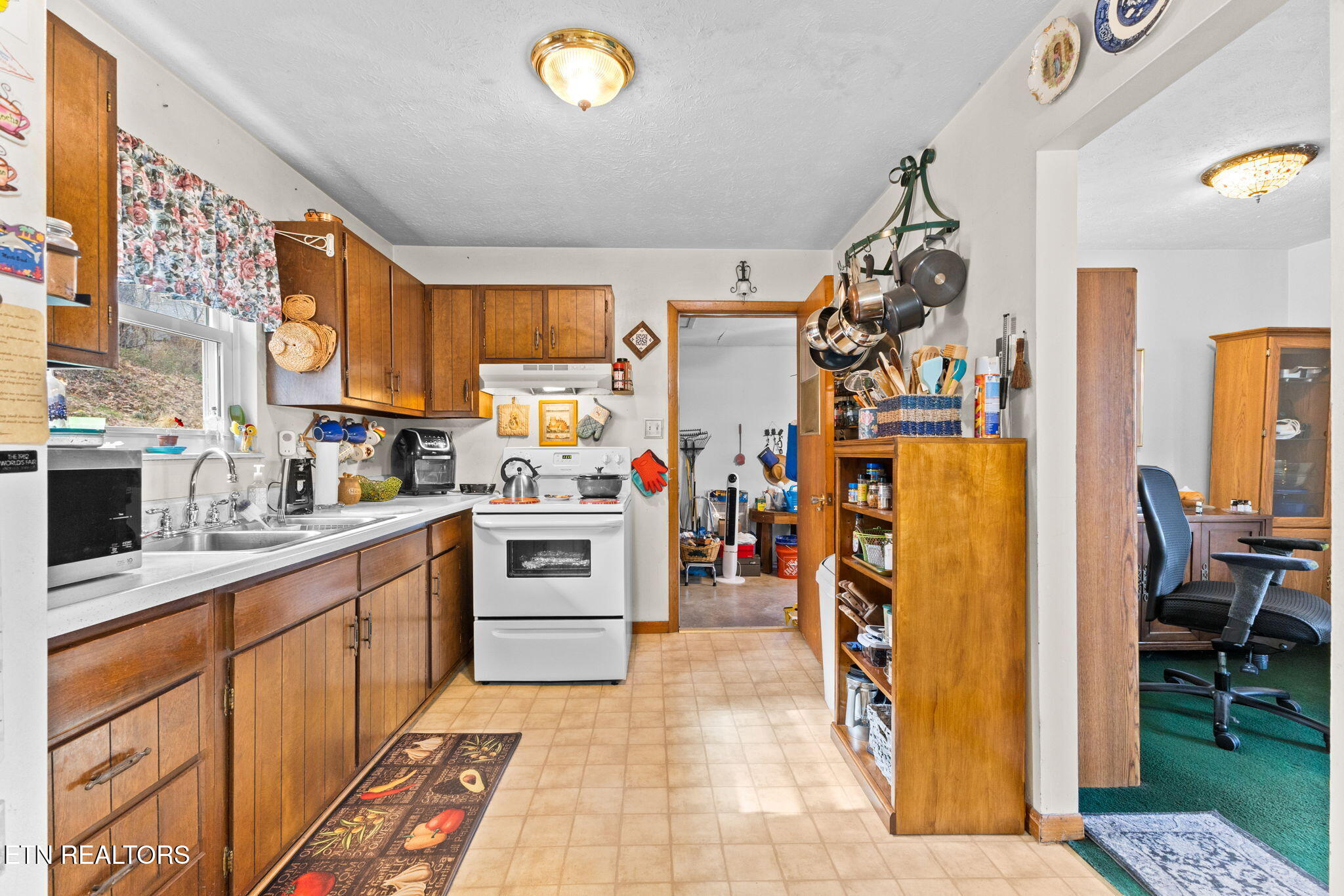 5120 Spring Valley Drive Knoxville TN 37917