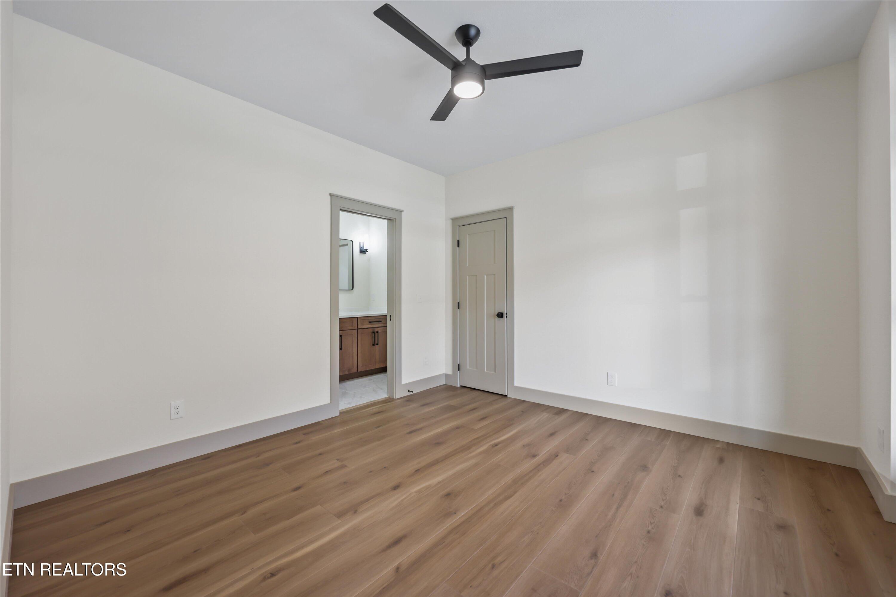 3956 Shipwatch Lane Knoxville TN 37920