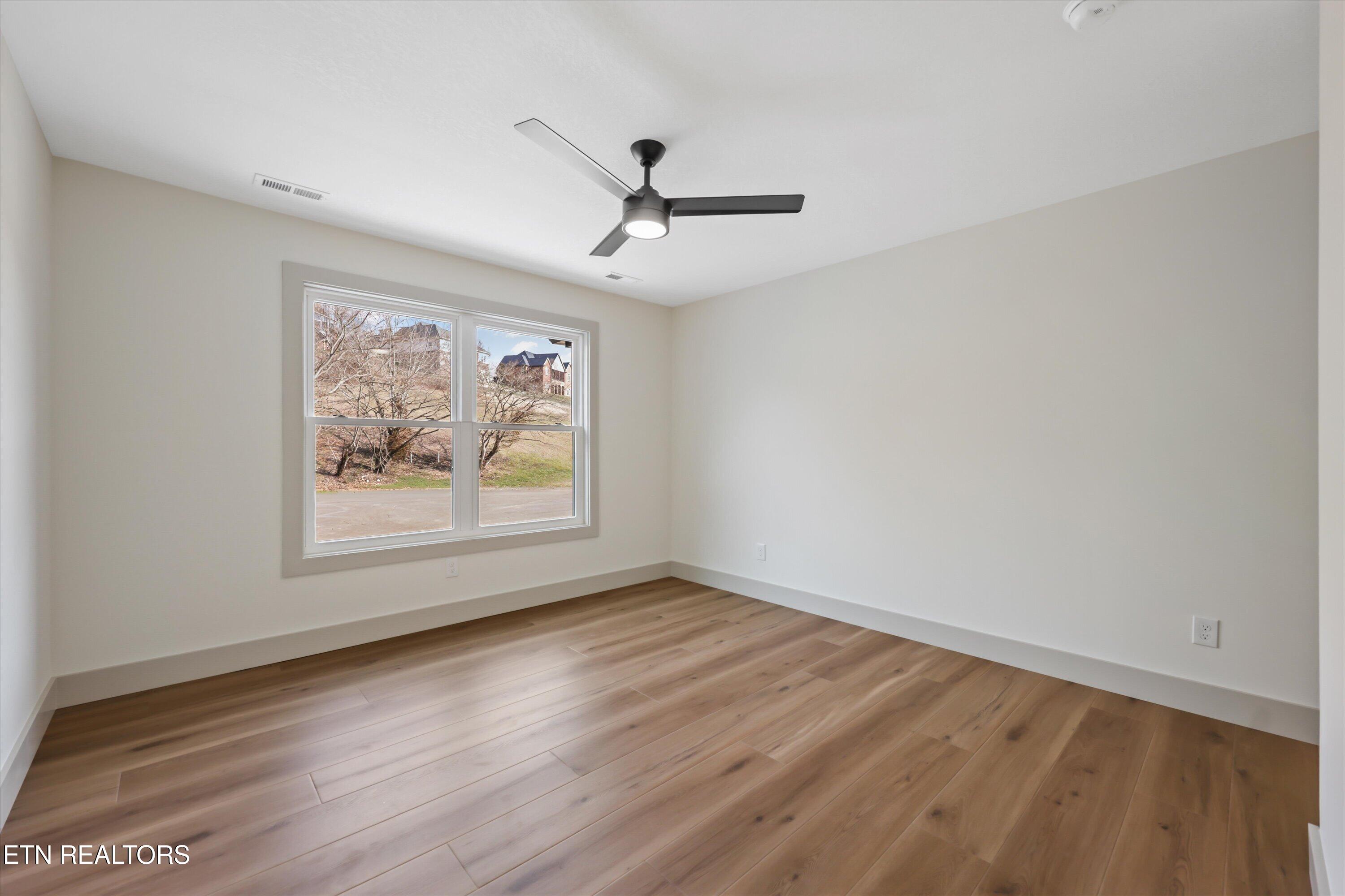 3956 Shipwatch Lane Knoxville TN 37920