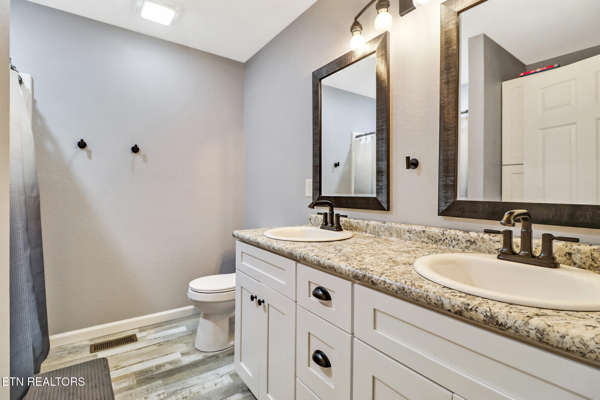 324 Fitzgerald Lane Jamestown TN 38556