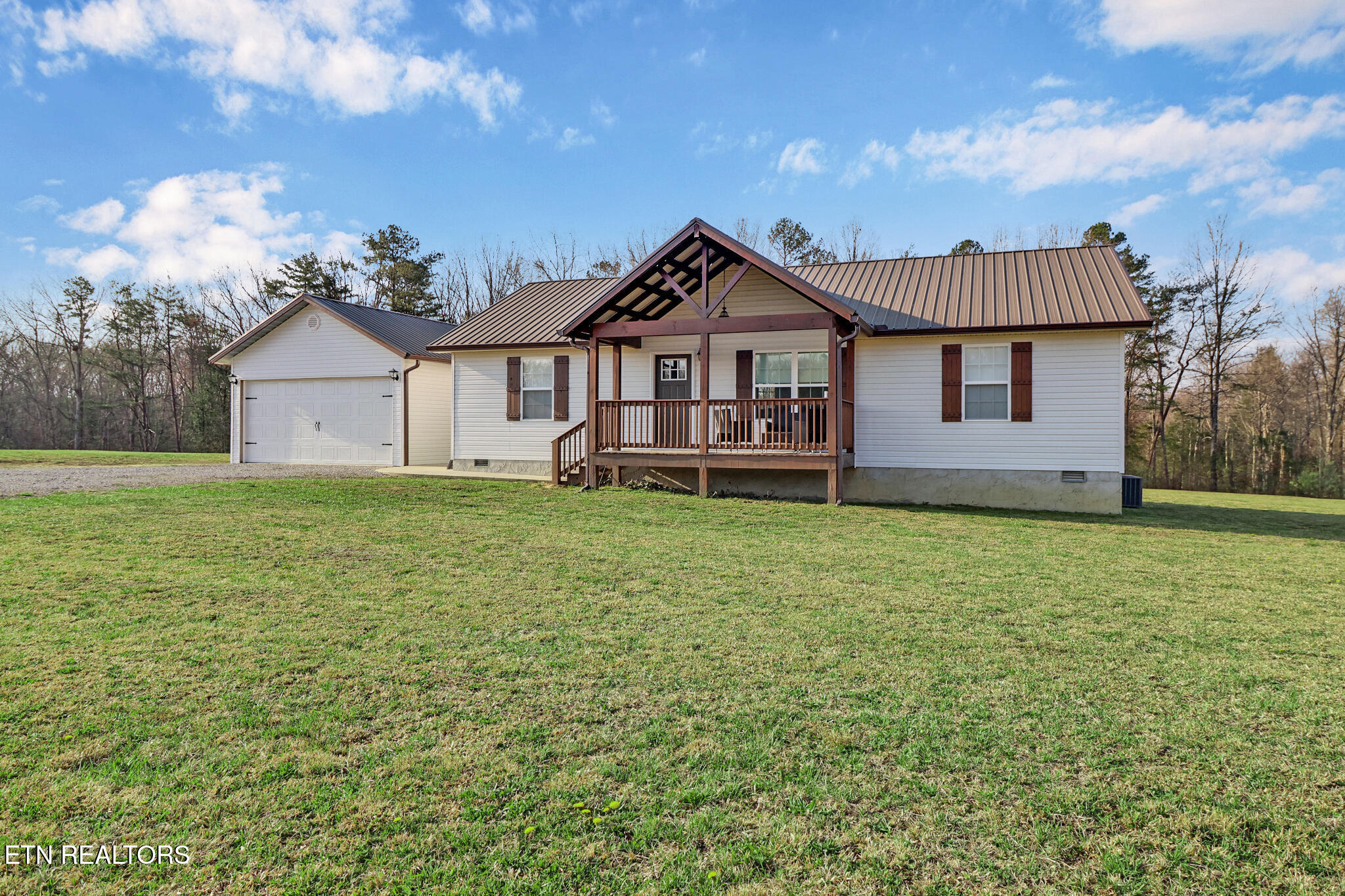 324 Fitzgerald Lane Jamestown TN 38556