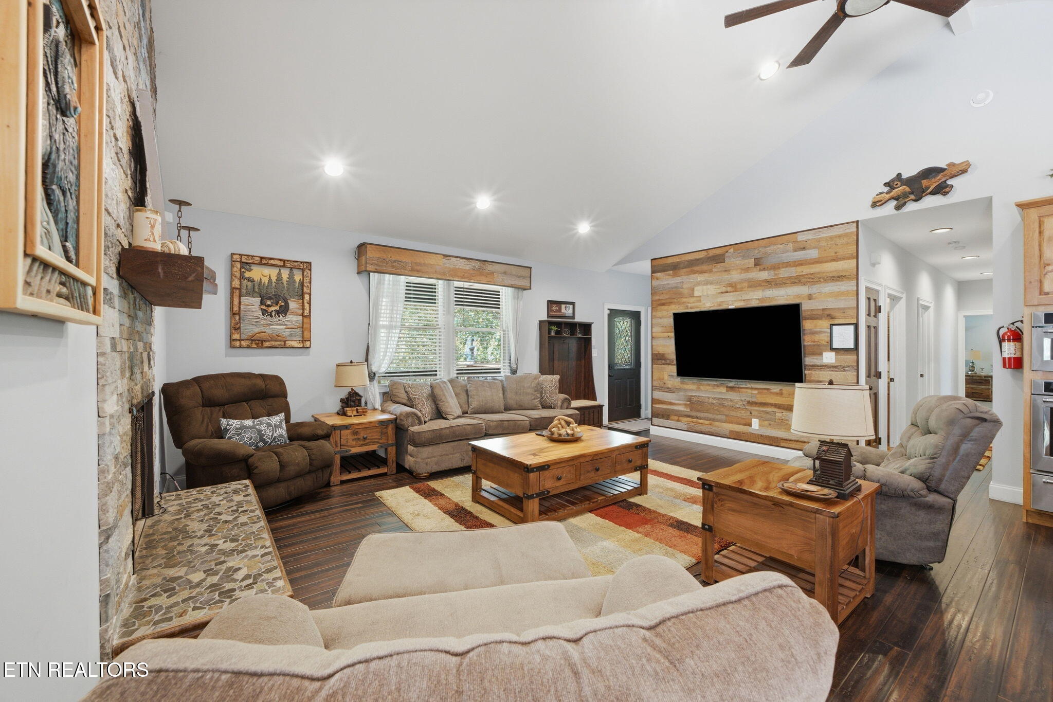 2029 Windy Lane Sevierville TN 37876