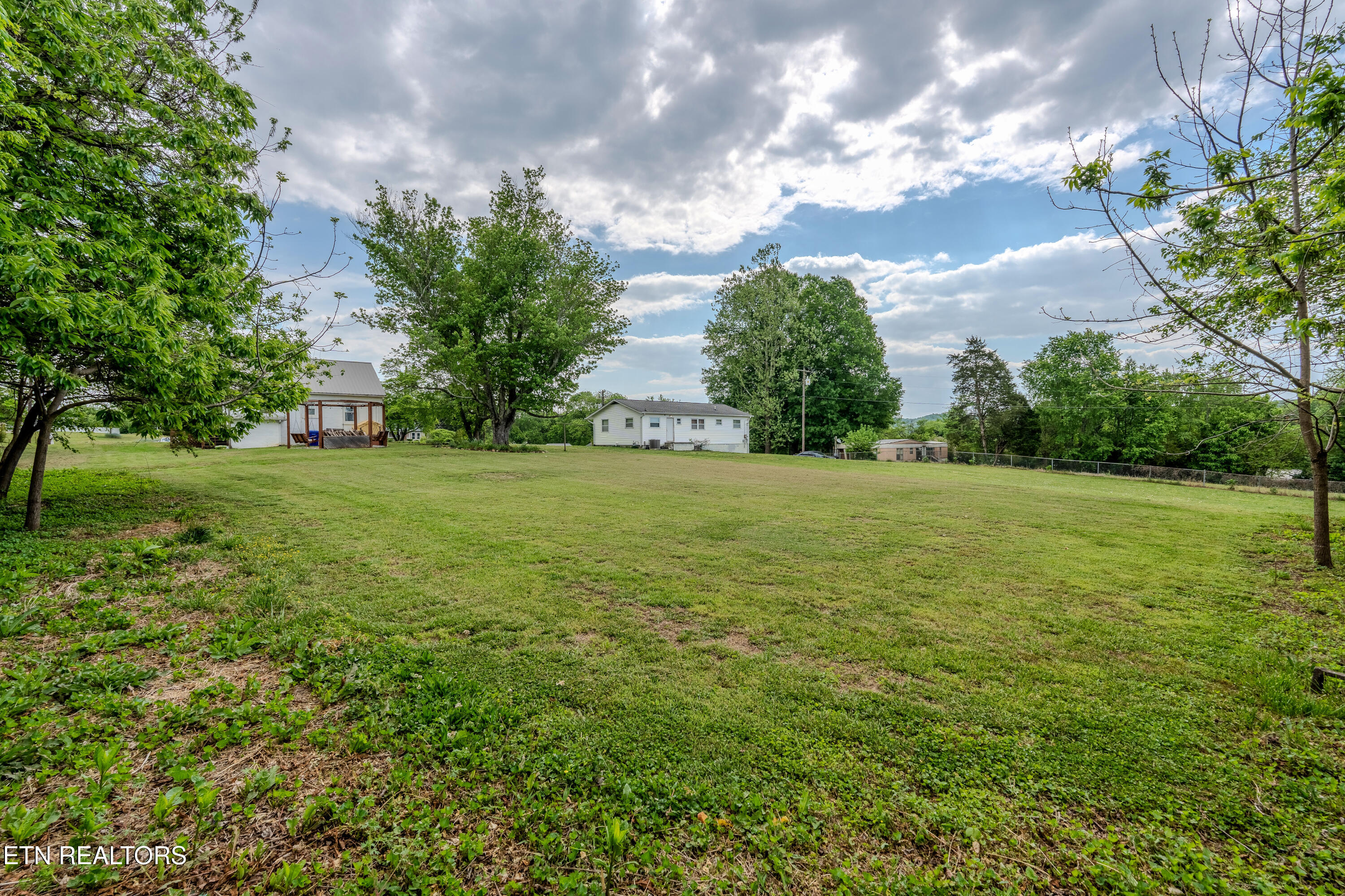 7909 Harmon Road Powell TN 37849