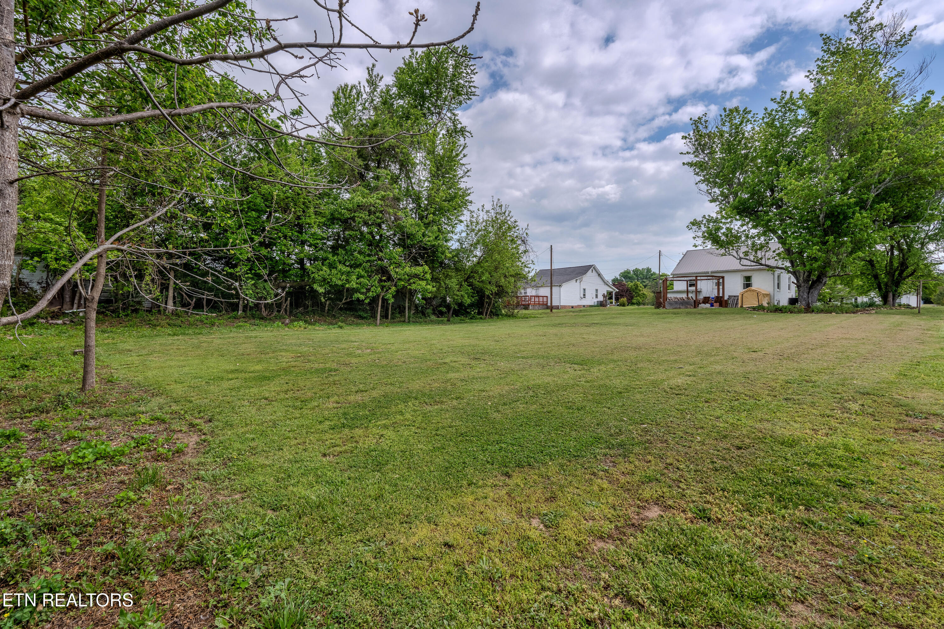 7909 Harmon Road Powell TN 37849