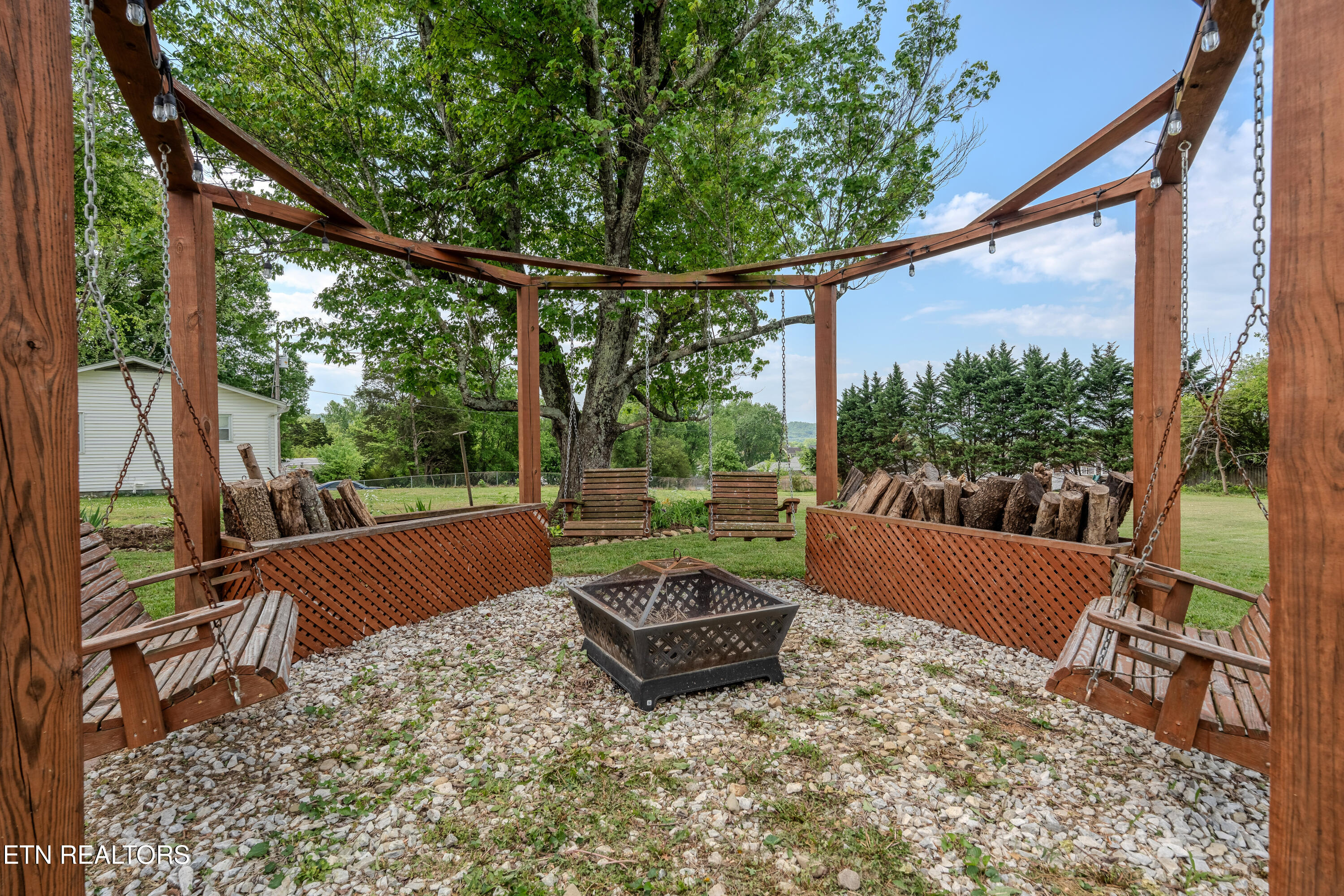7909 Harmon Road Powell TN 37849
