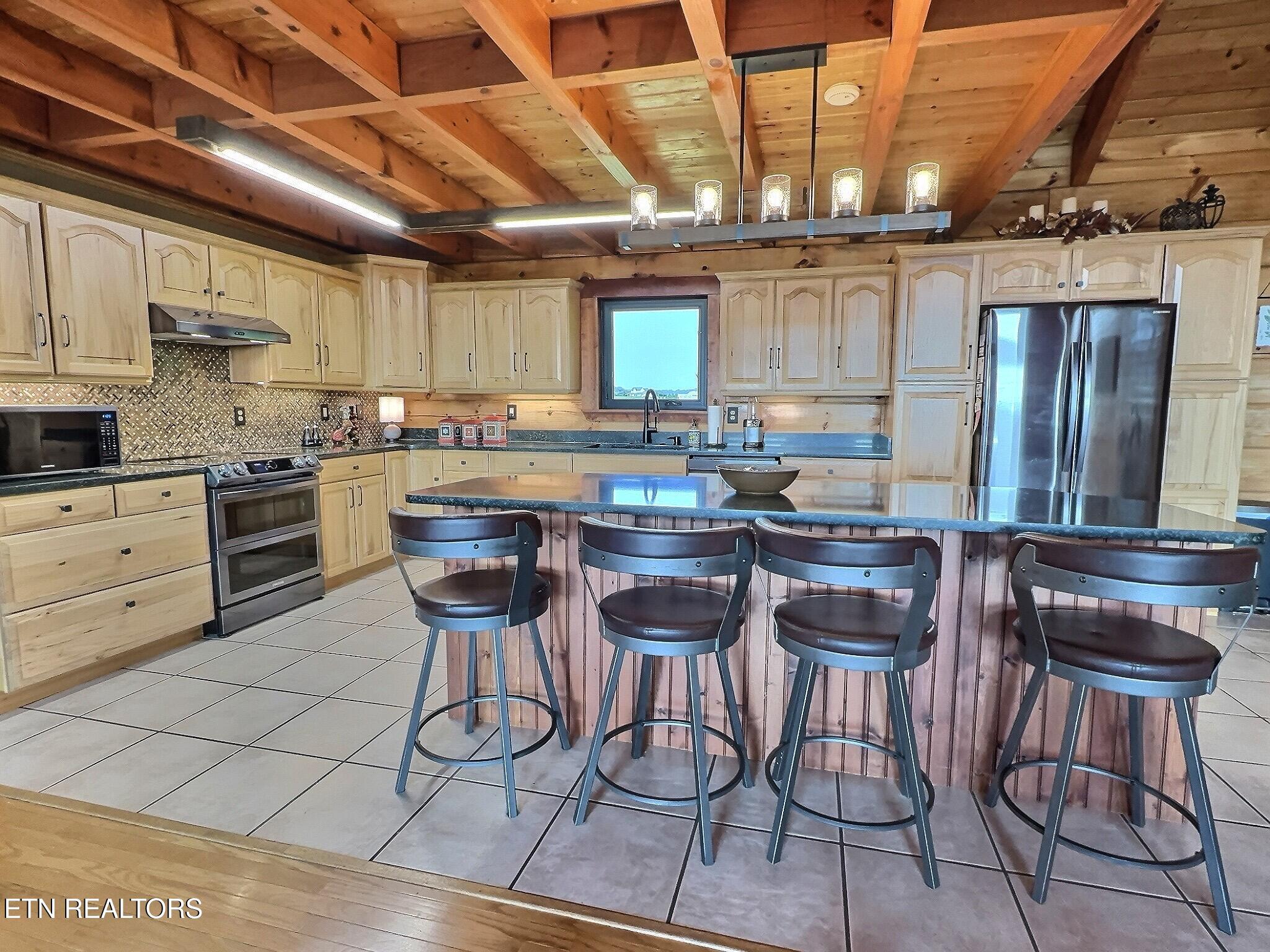 735 Ball Road White Pine TN 37890