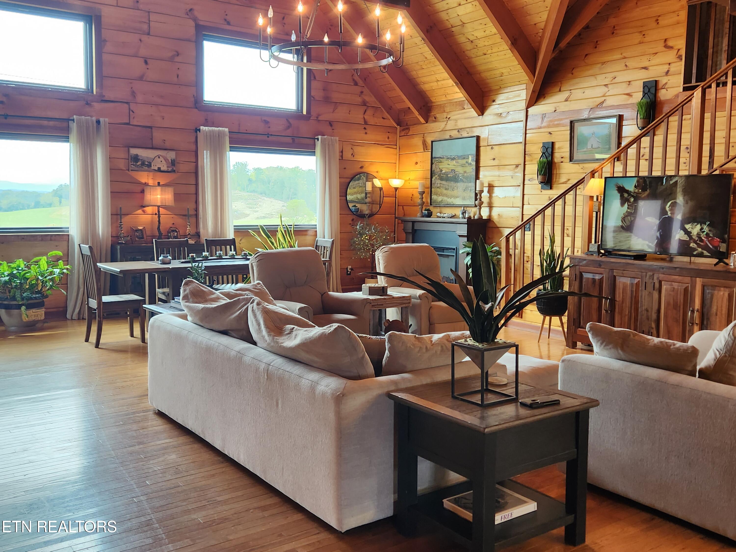 735 Ball Road White Pine TN 37890
