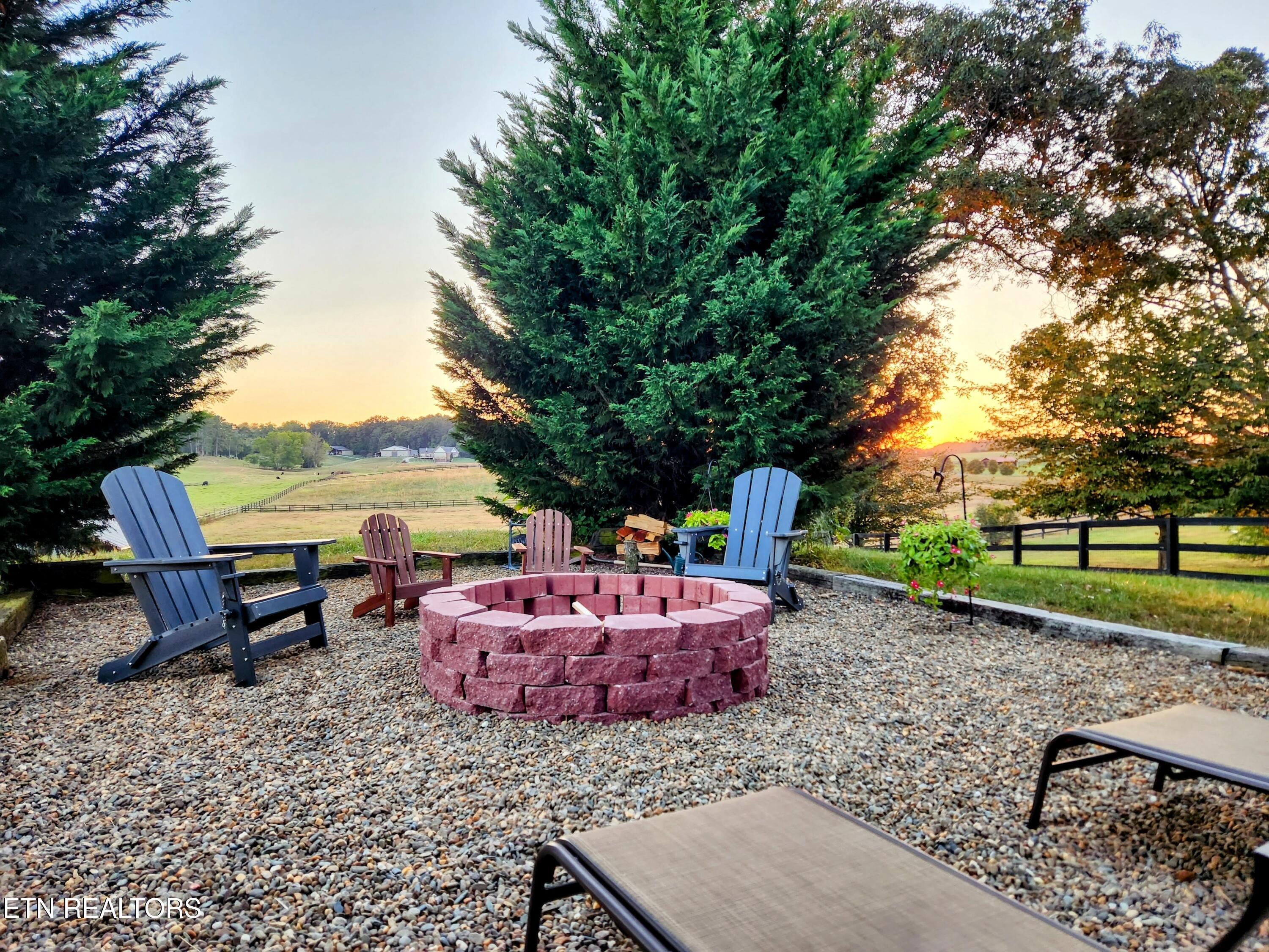 735 Ball Road White Pine TN 37890