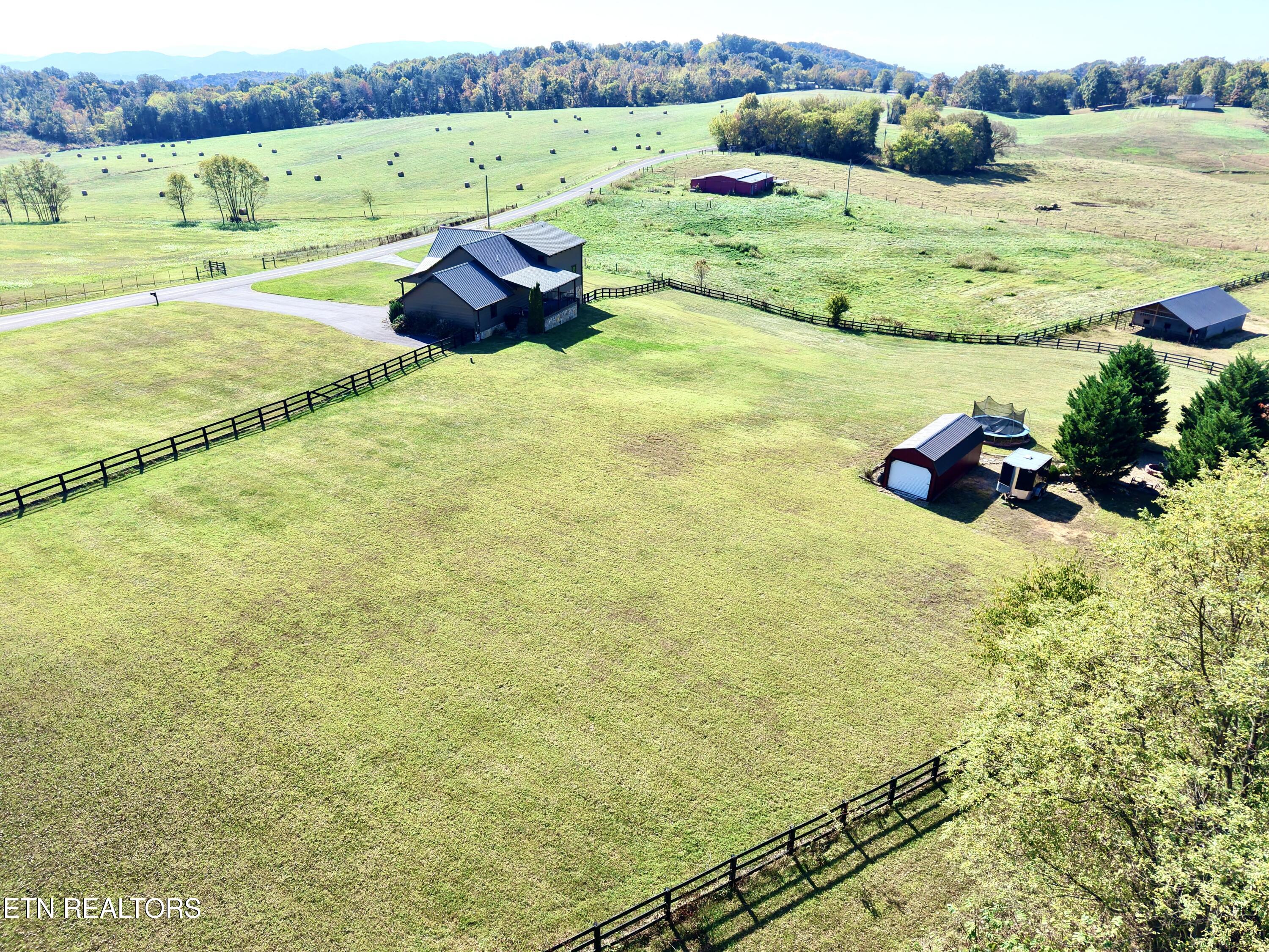 735 Ball Road White Pine TN 37890