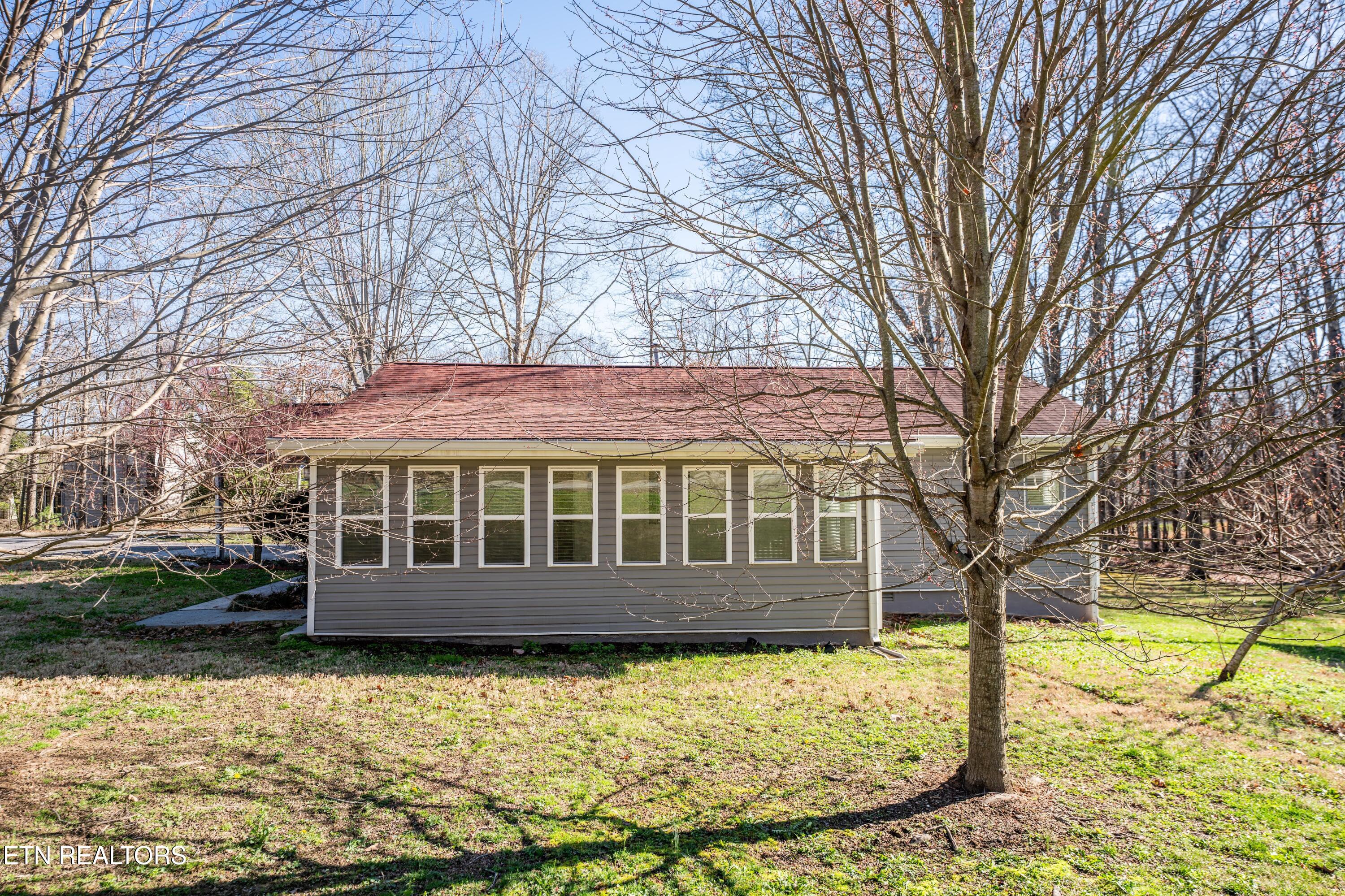 352 Lakeview Drive Crossville TN 38558