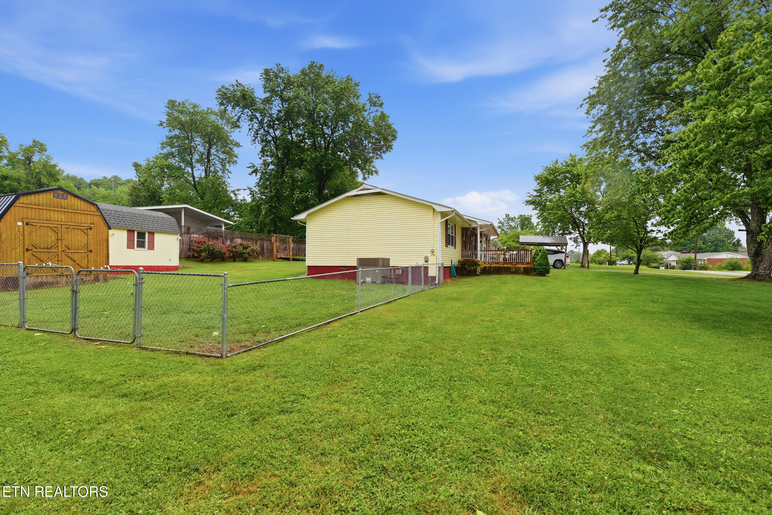 321 Smoky View Road Knoxville TN 37920