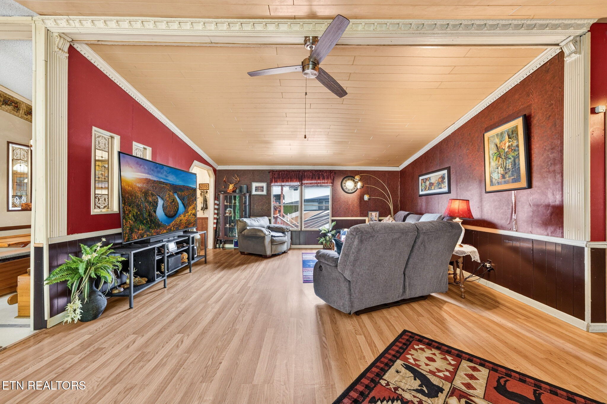 725 Old Flynns Cove Road Crossville TN 38572