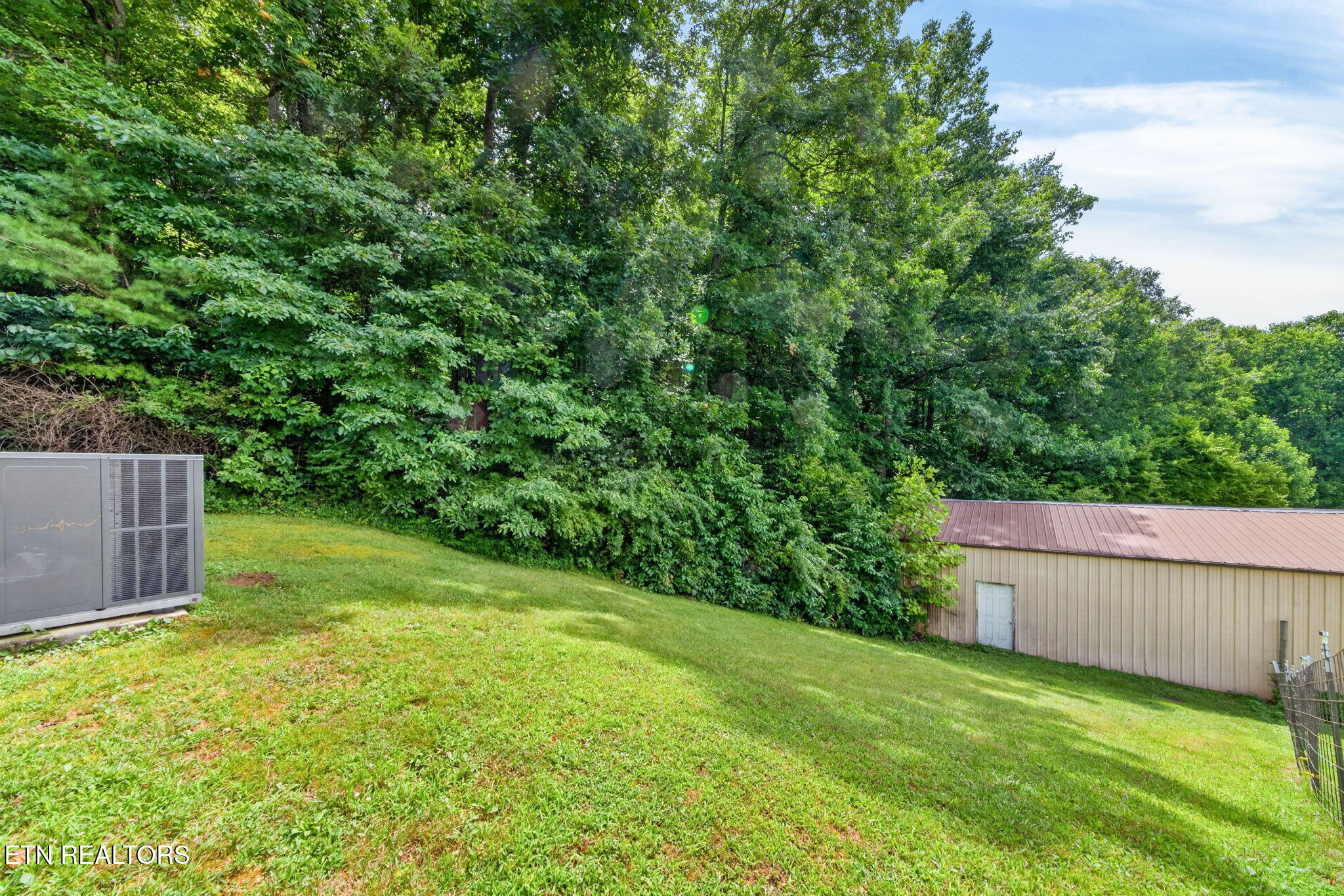 725 Old Flynns Cove Road Crossville TN 38572