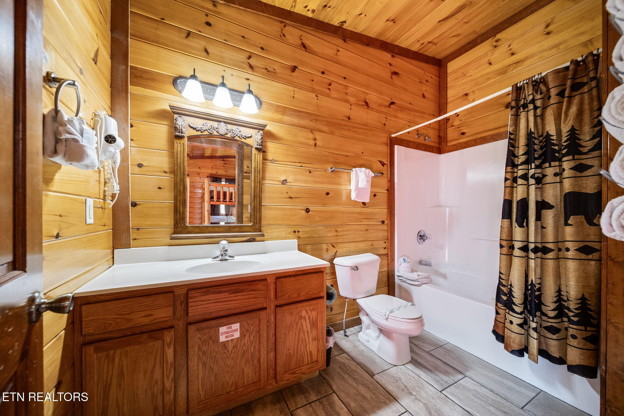 225 Amet Way Cosby TN 37722
