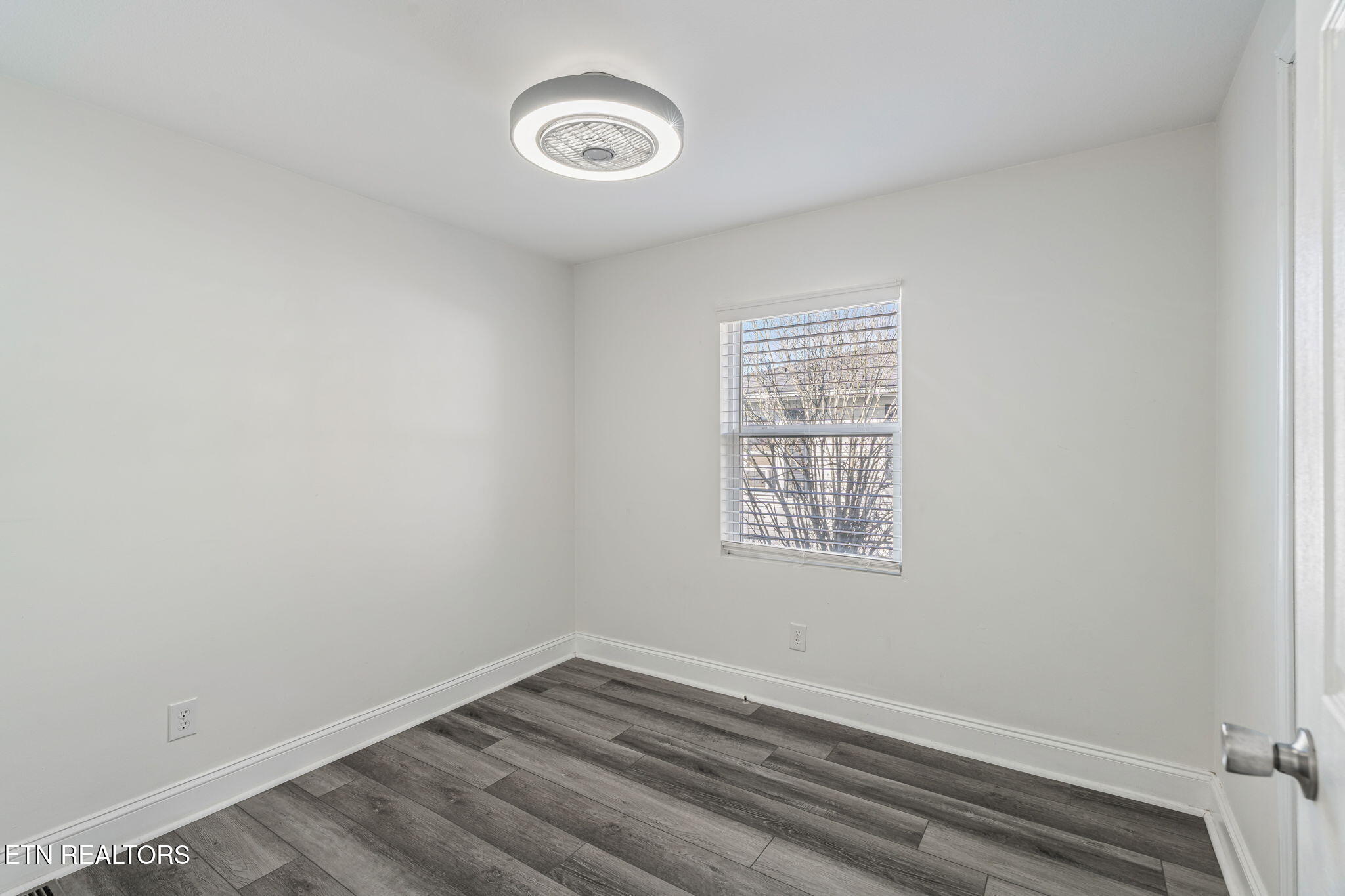 543 Henderson Street Harriman TN 37748