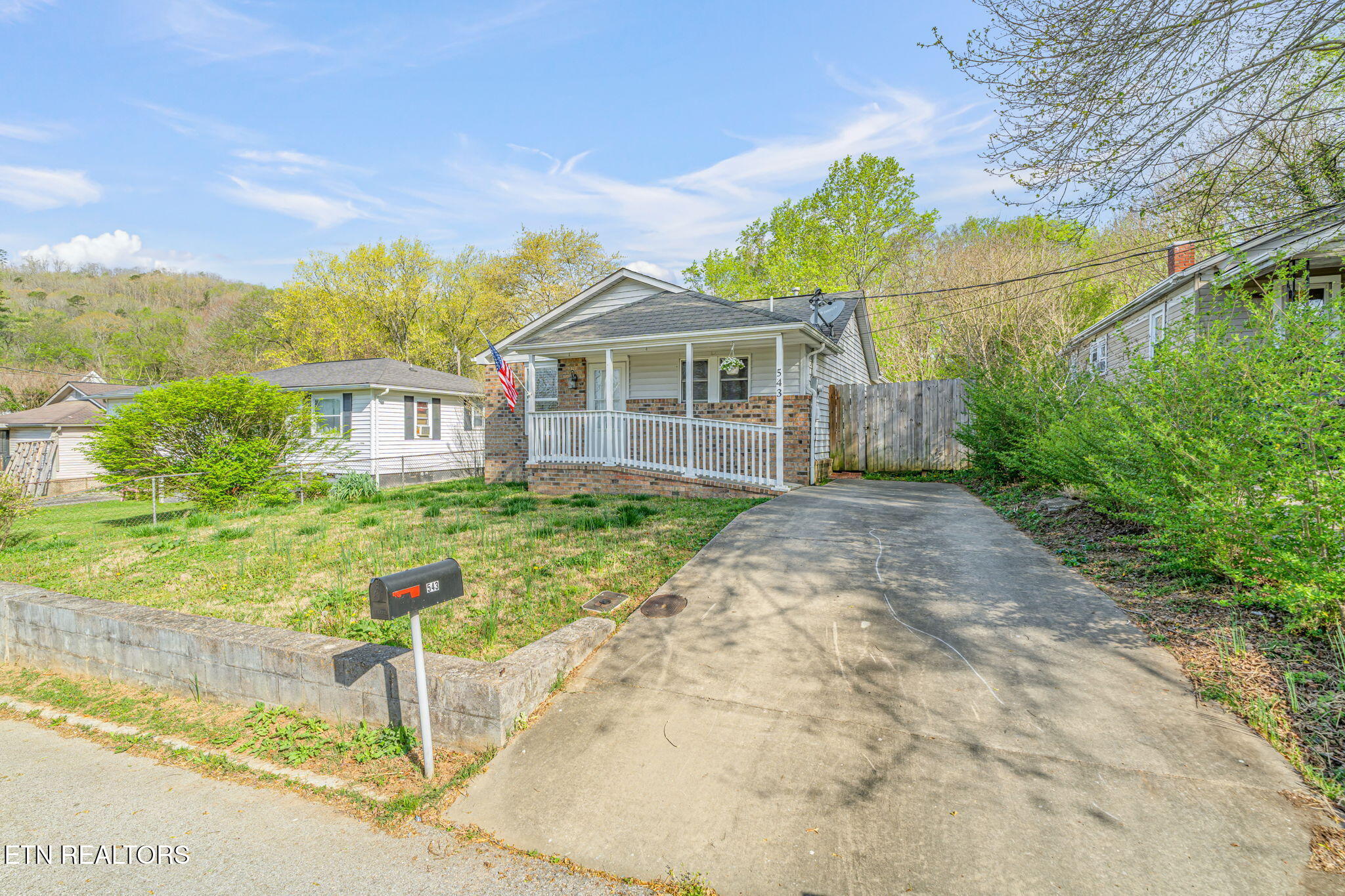 543 Henderson Street Harriman TN 37748