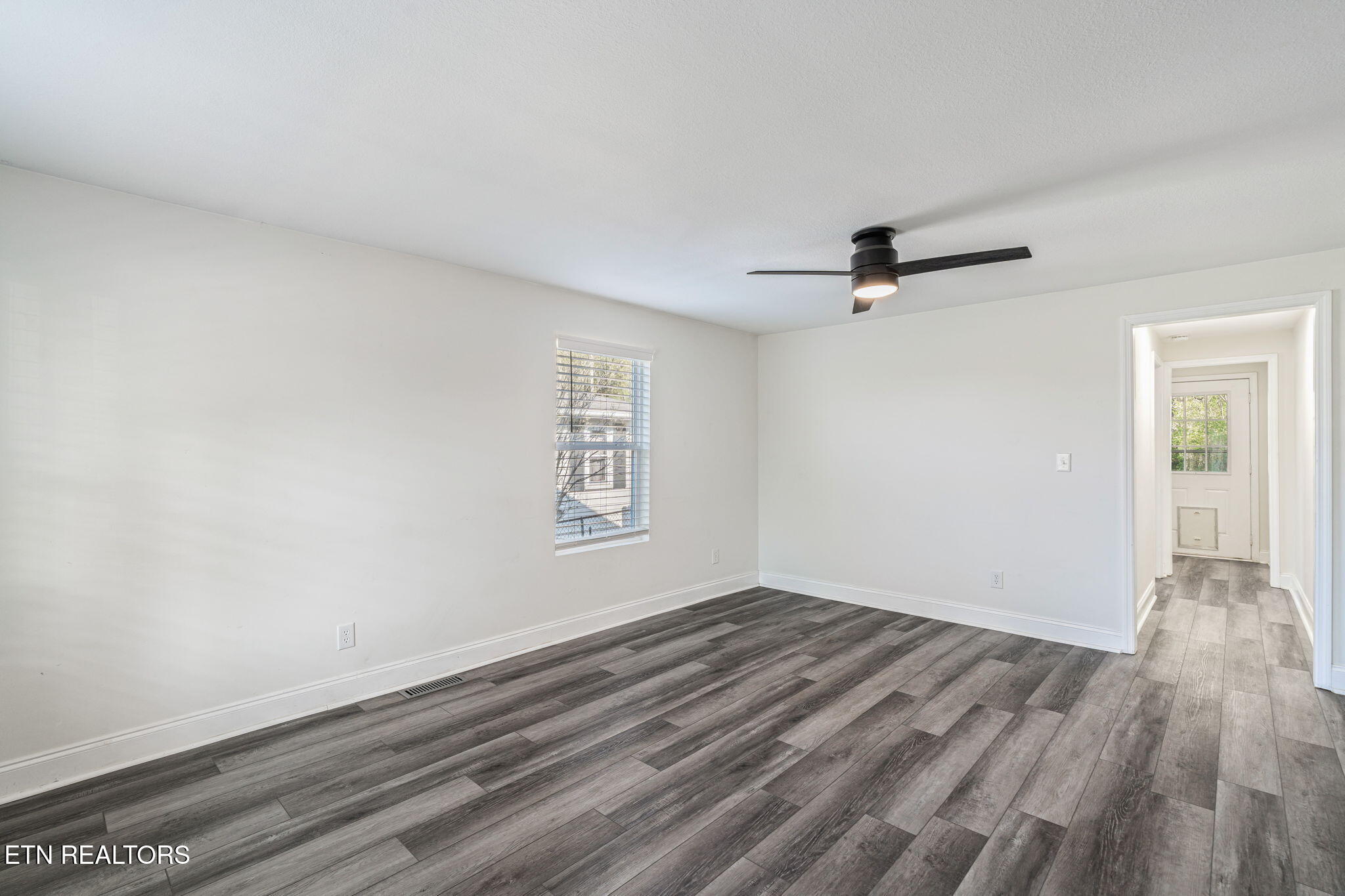 543 Henderson Street Harriman TN 37748