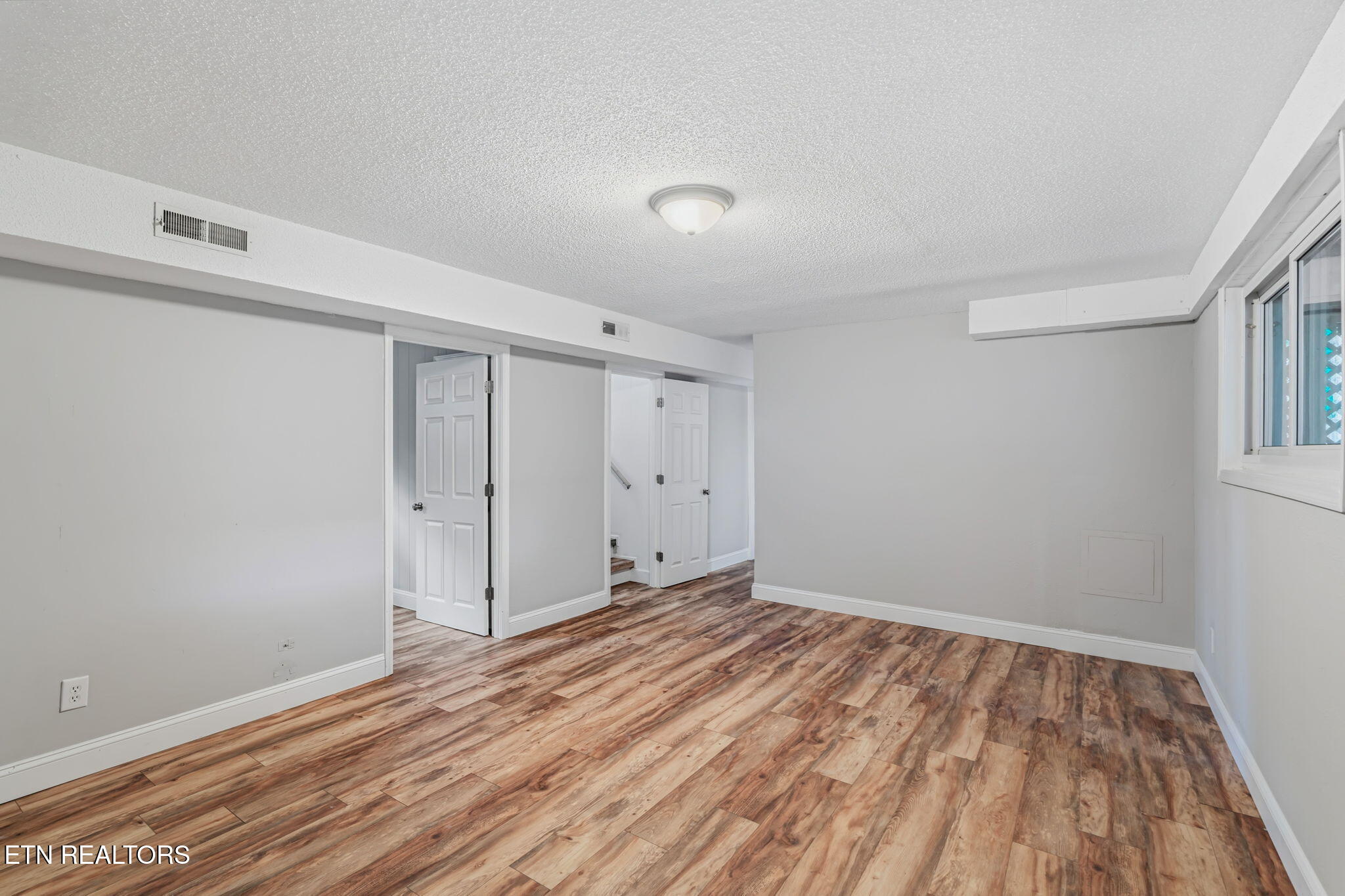 10005 Hempshire Drive Knoxville TN 37922