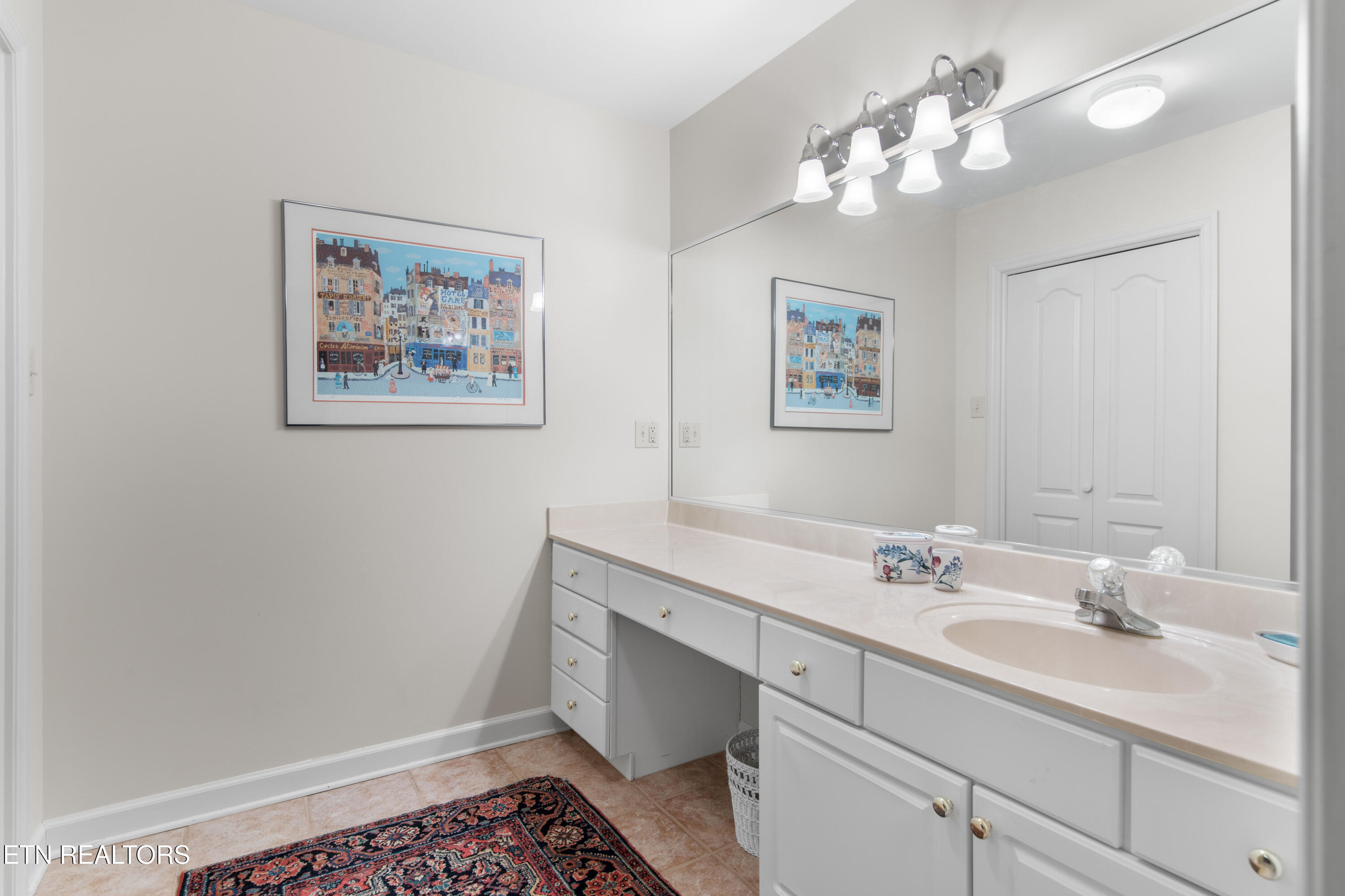 3417 Commodore Point Knoxville TN 37922