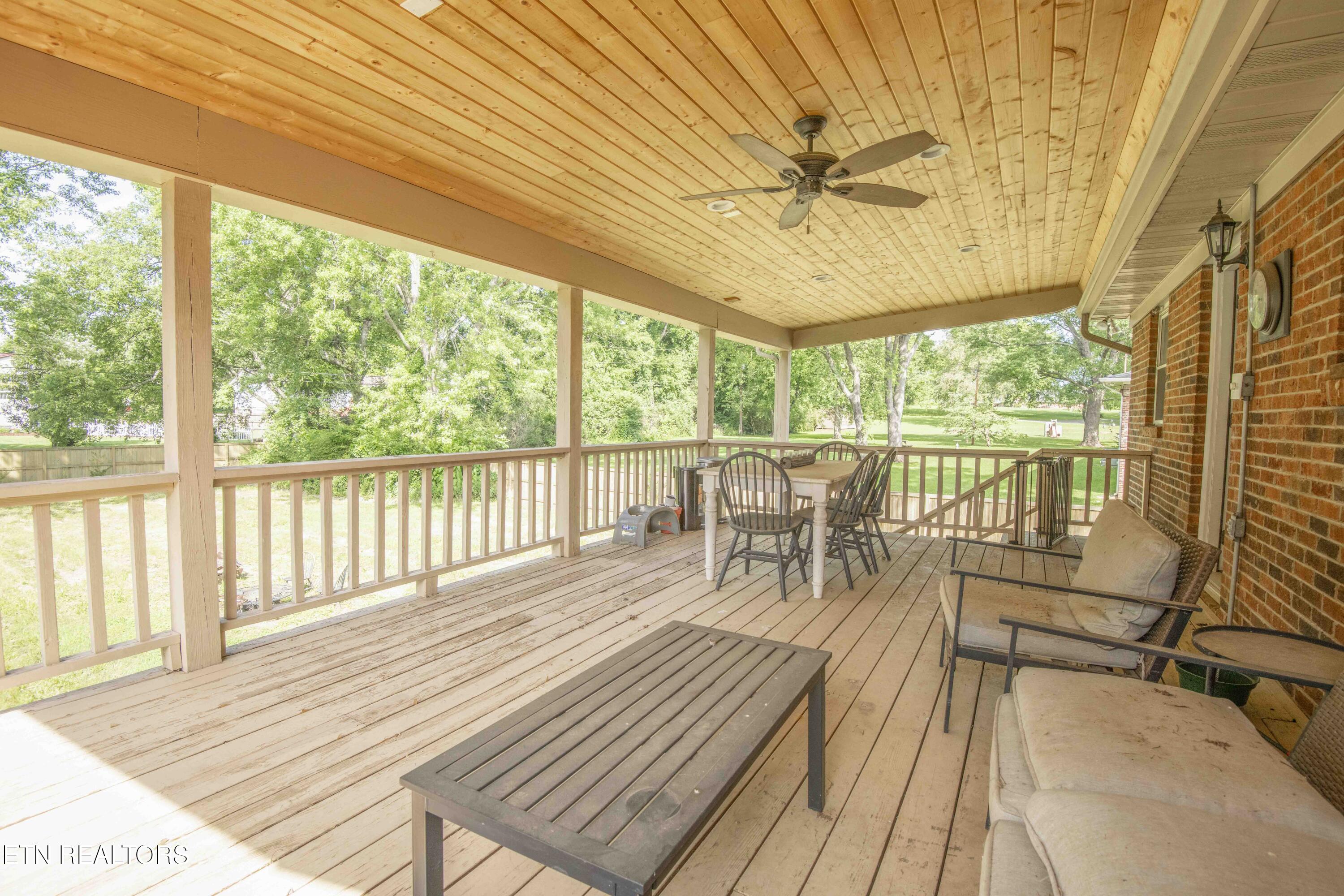 214 Luther Jackson Drive Maryville TN 37804