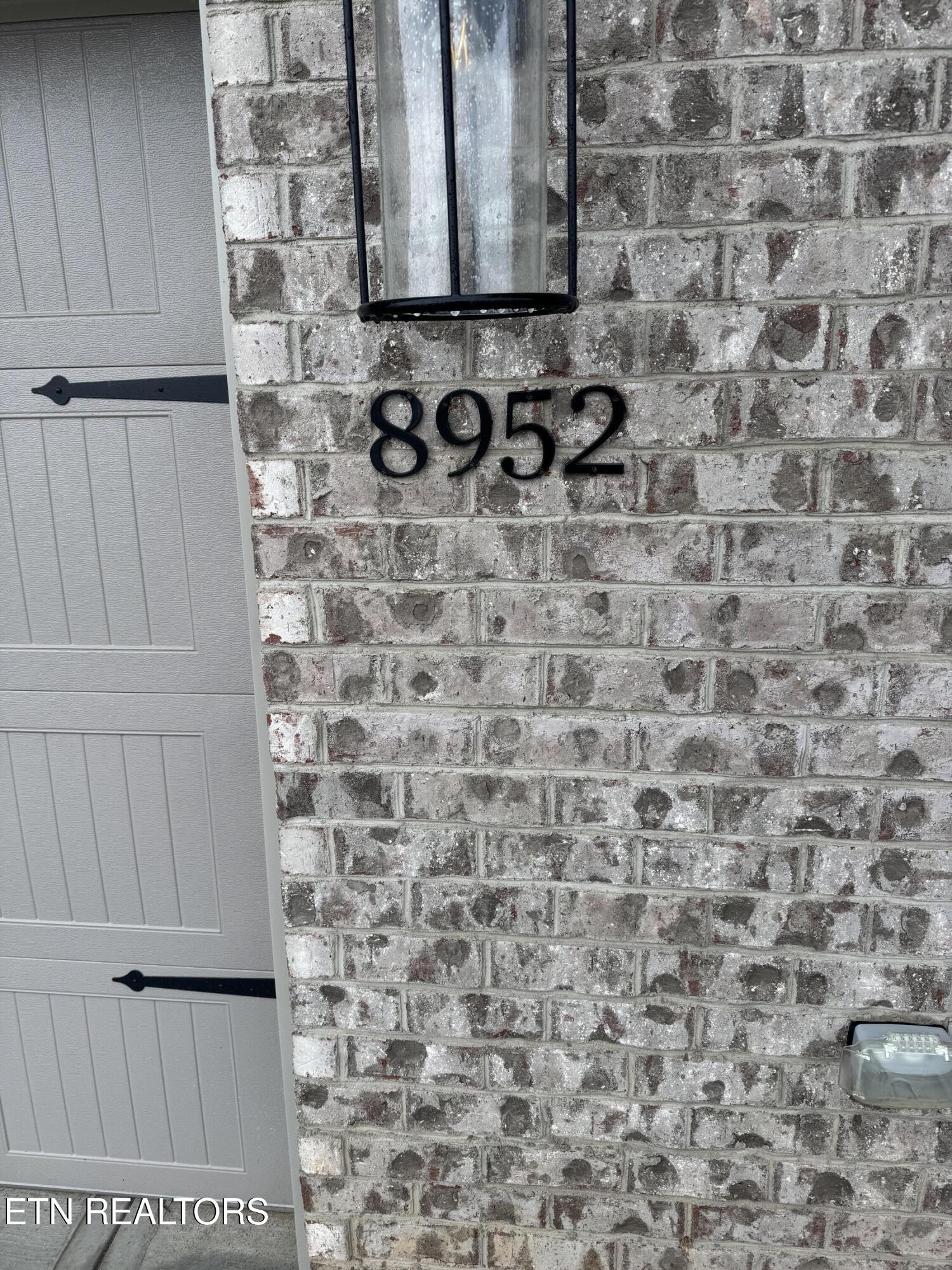 8952 Keenberg Lane Knoxville TN 37931