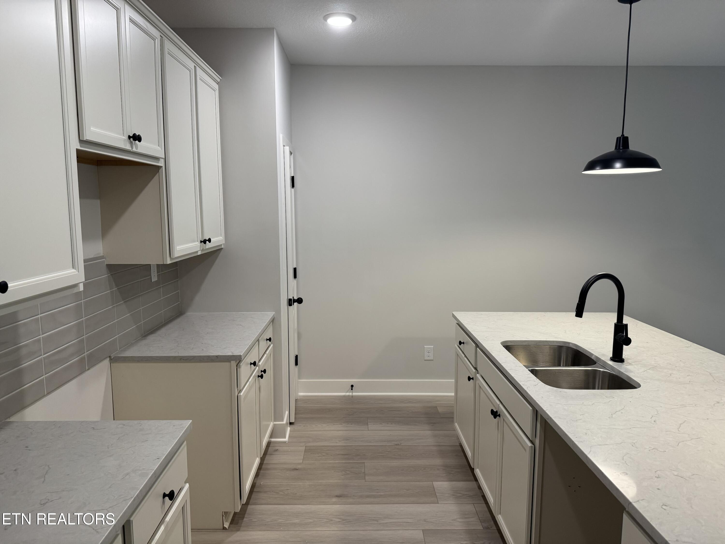 8952 Keenberg Lane Knoxville TN 37931