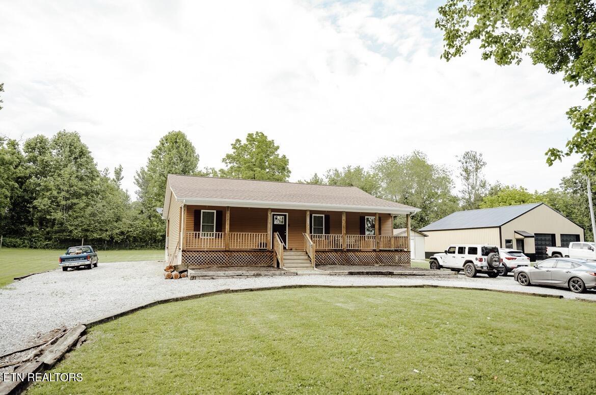 935 Pine Tree Road Jamestown TN 38556