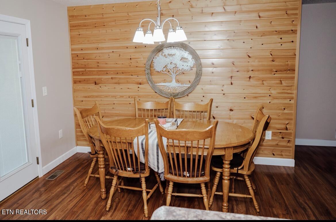 935 Pine Tree Road Jamestown TN 38556