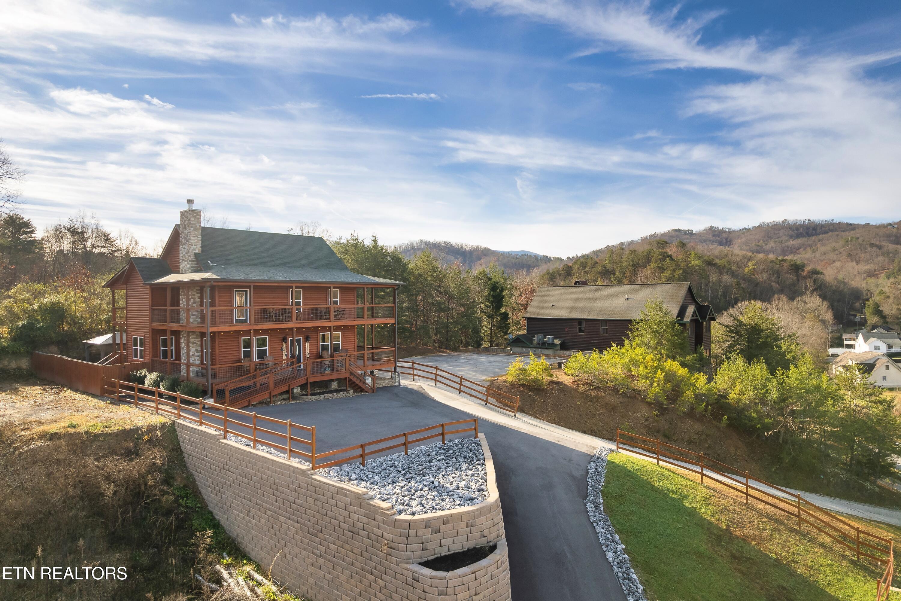 2822 Seth Road Pigeon Forge TN 37863