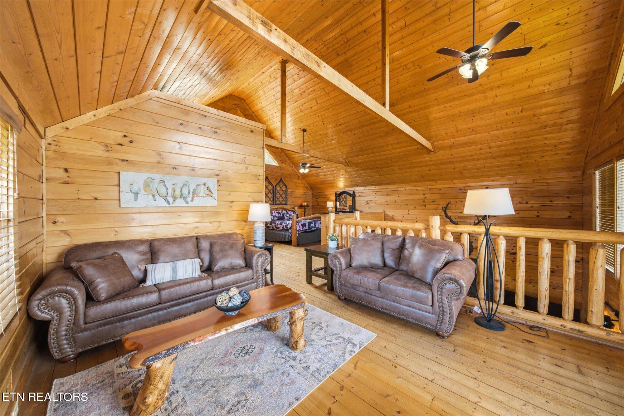 914 Black Bear Cub Way Sevierville TN 37862