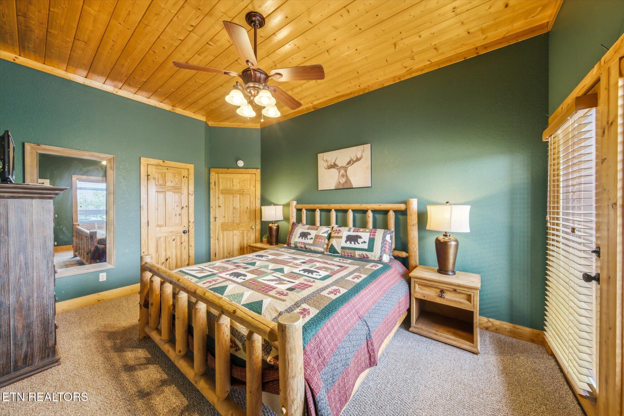914 Black Bear Cub Way Sevierville TN 37862