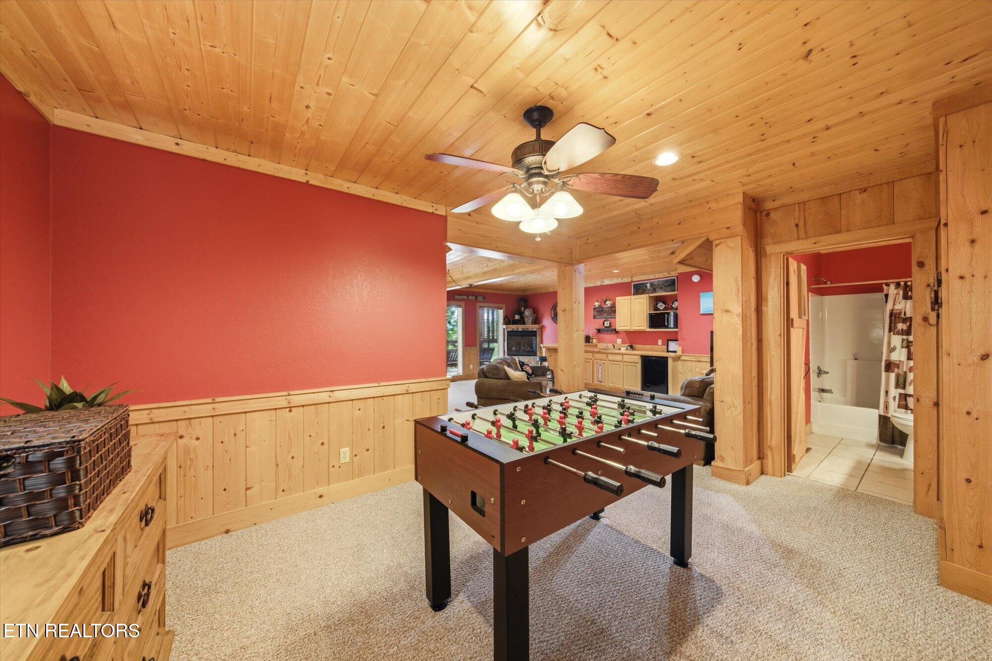 914 Black Bear Cub Way Sevierville TN 37862