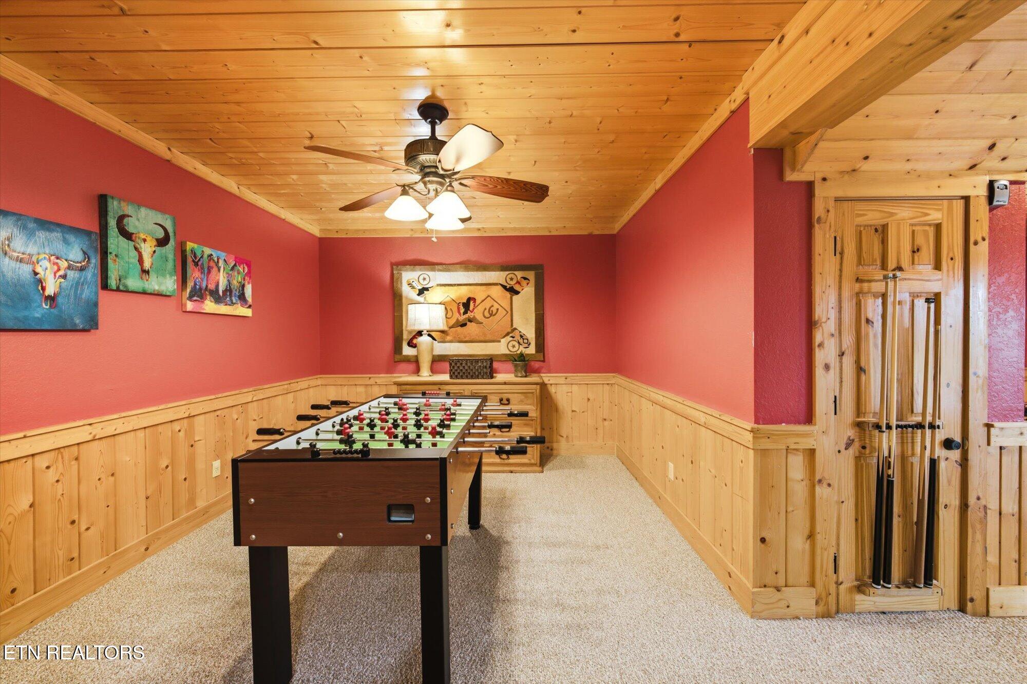 914 Black Bear Cub Way Sevierville TN 37862