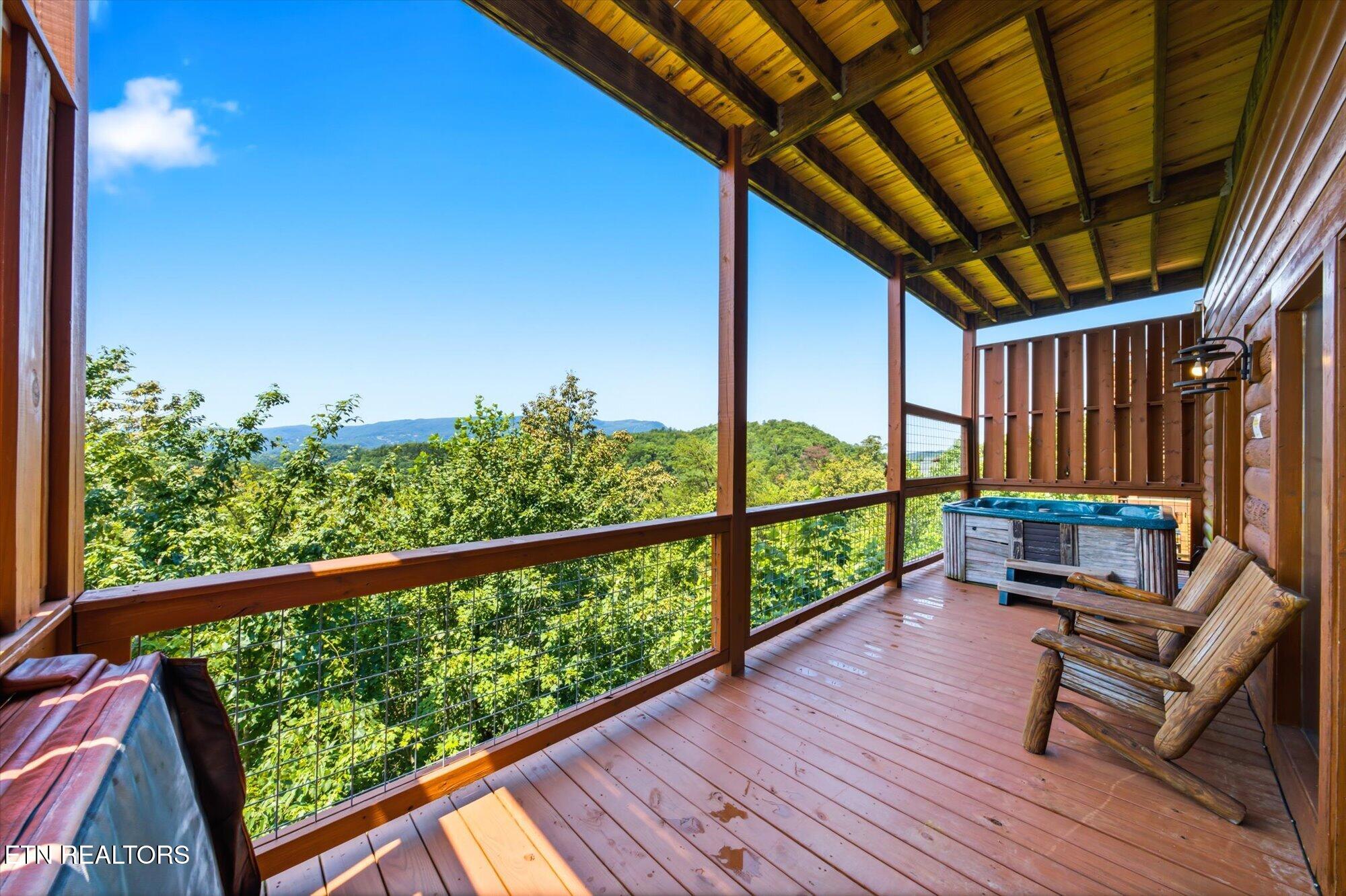 914 Black Bear Cub Way Sevierville TN 37862