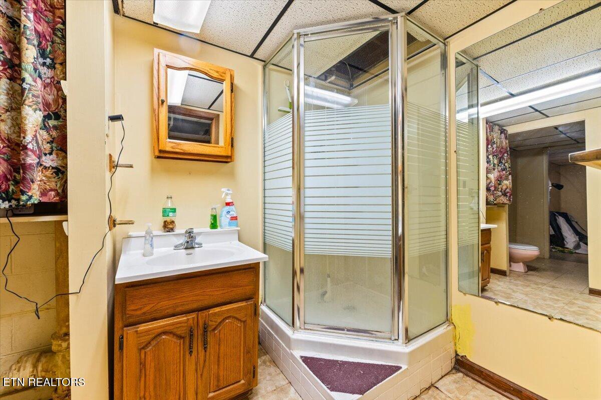 166 Scenic Drive Jacksboro TN 37757