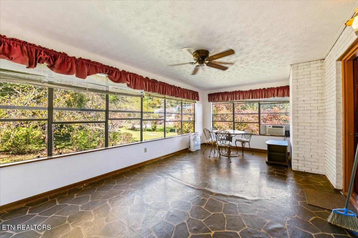 166 Scenic Drive Jacksboro TN 37757