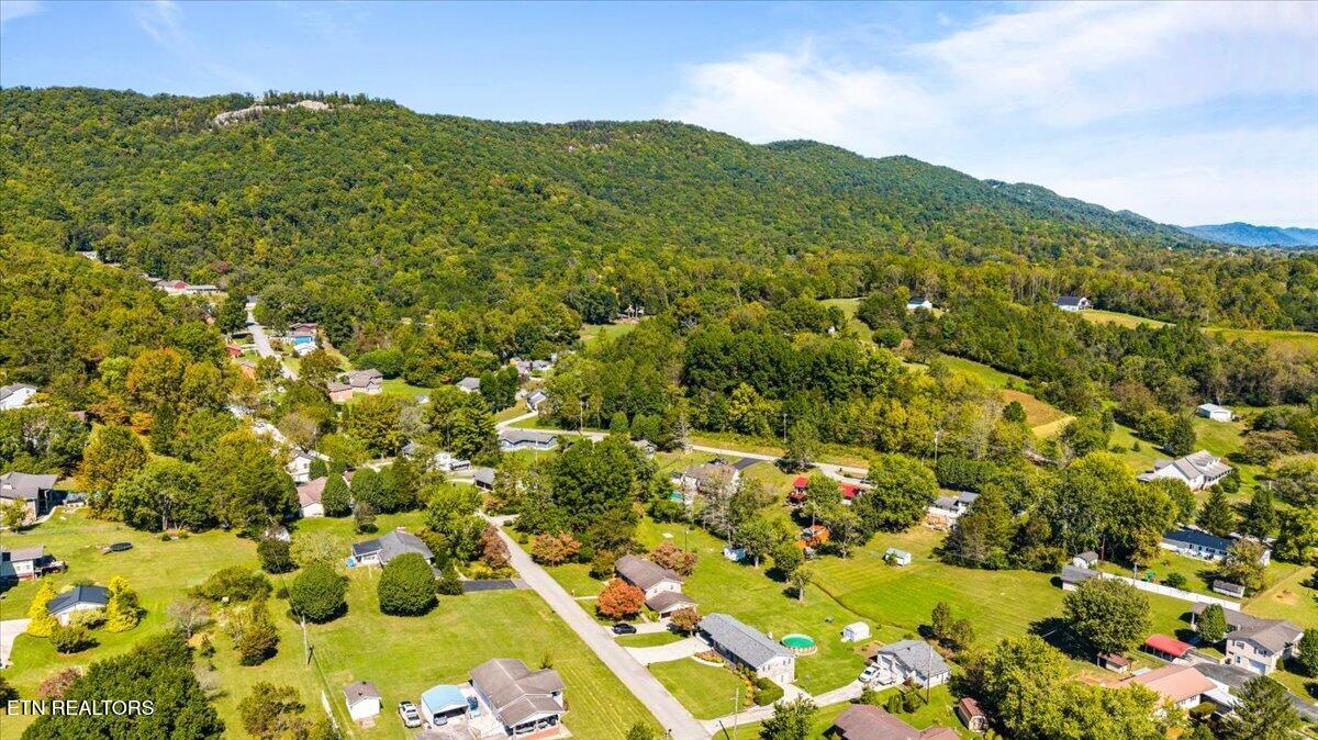 166 Scenic Drive Jacksboro TN 37757