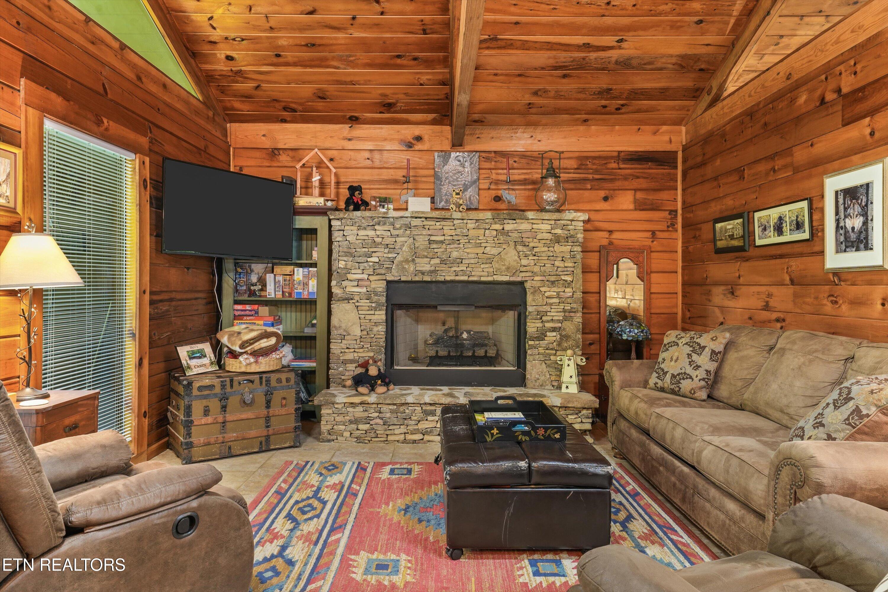 4023 Ole Smoky Way Sevierville TN 37862