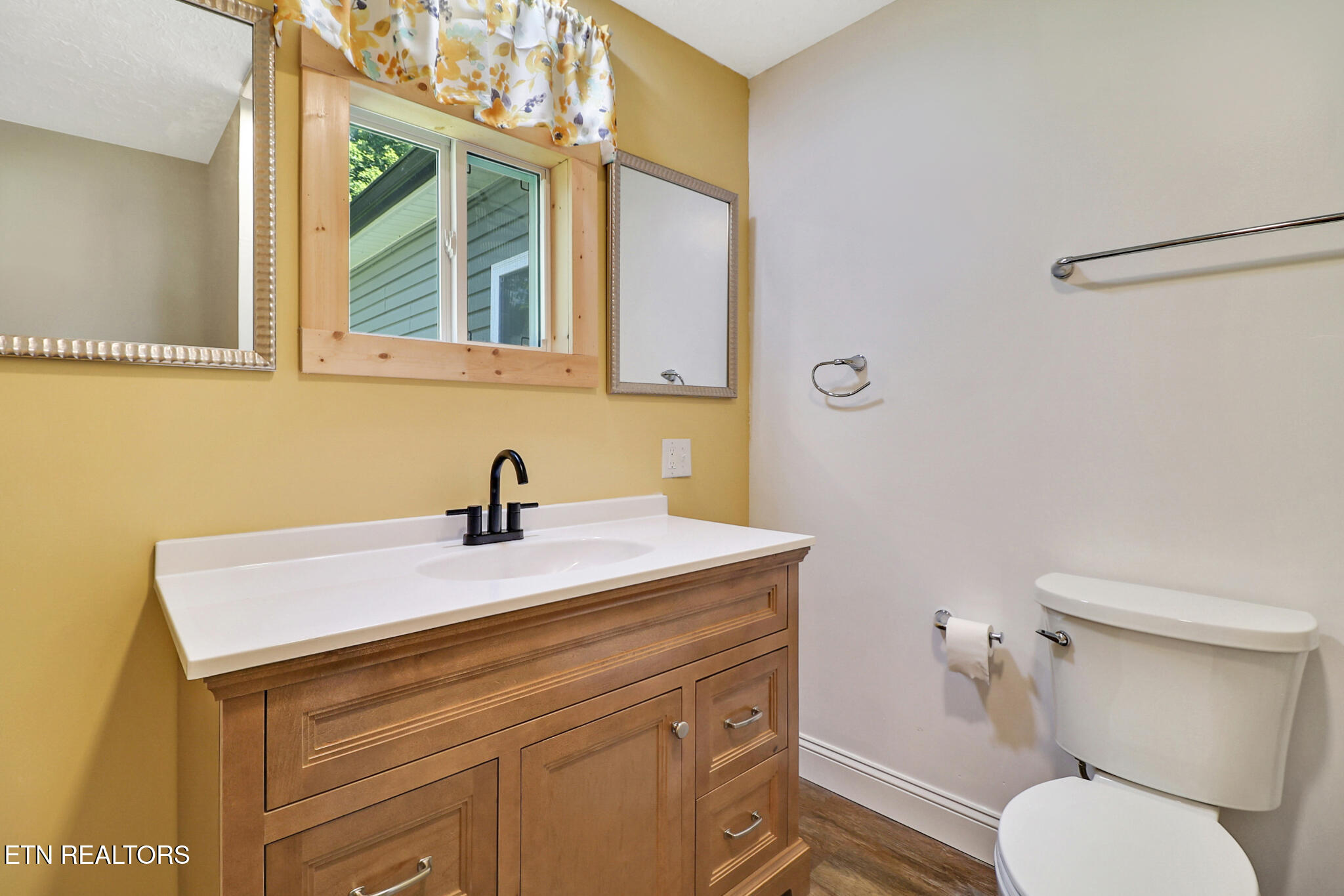 436 Maple Street Harriman TN 37748